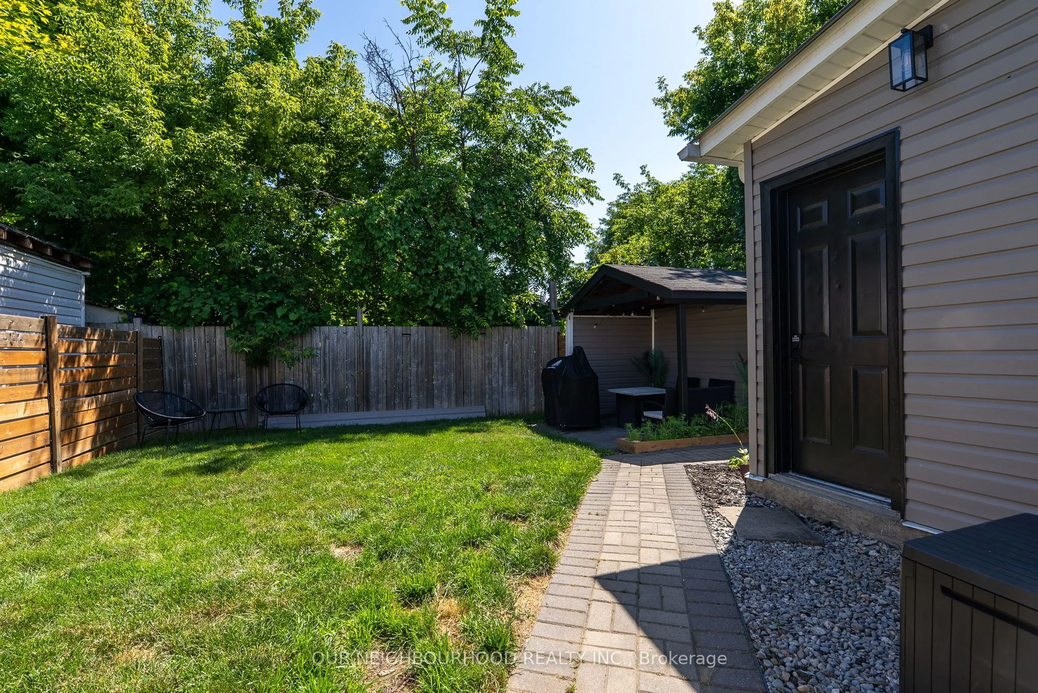 319 Division Street