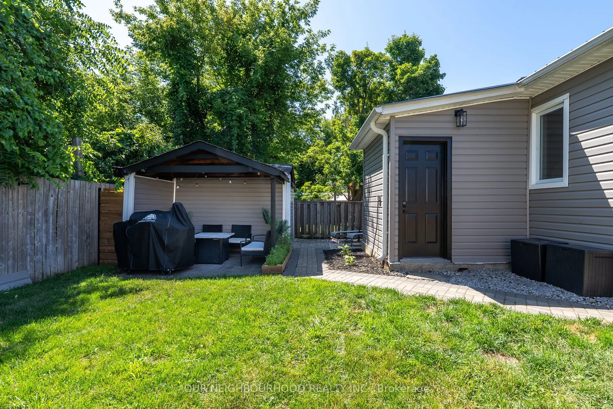 319 Division Street