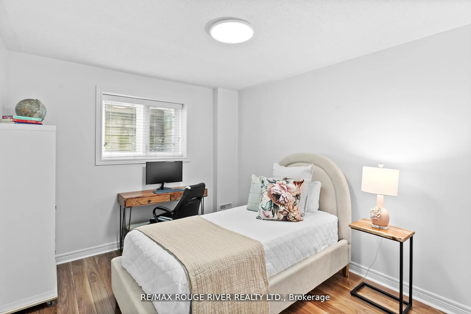 11 Maple Edge Lane