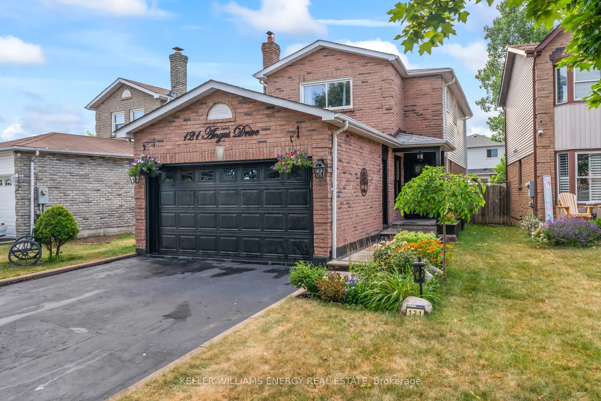 121 Angus Drive