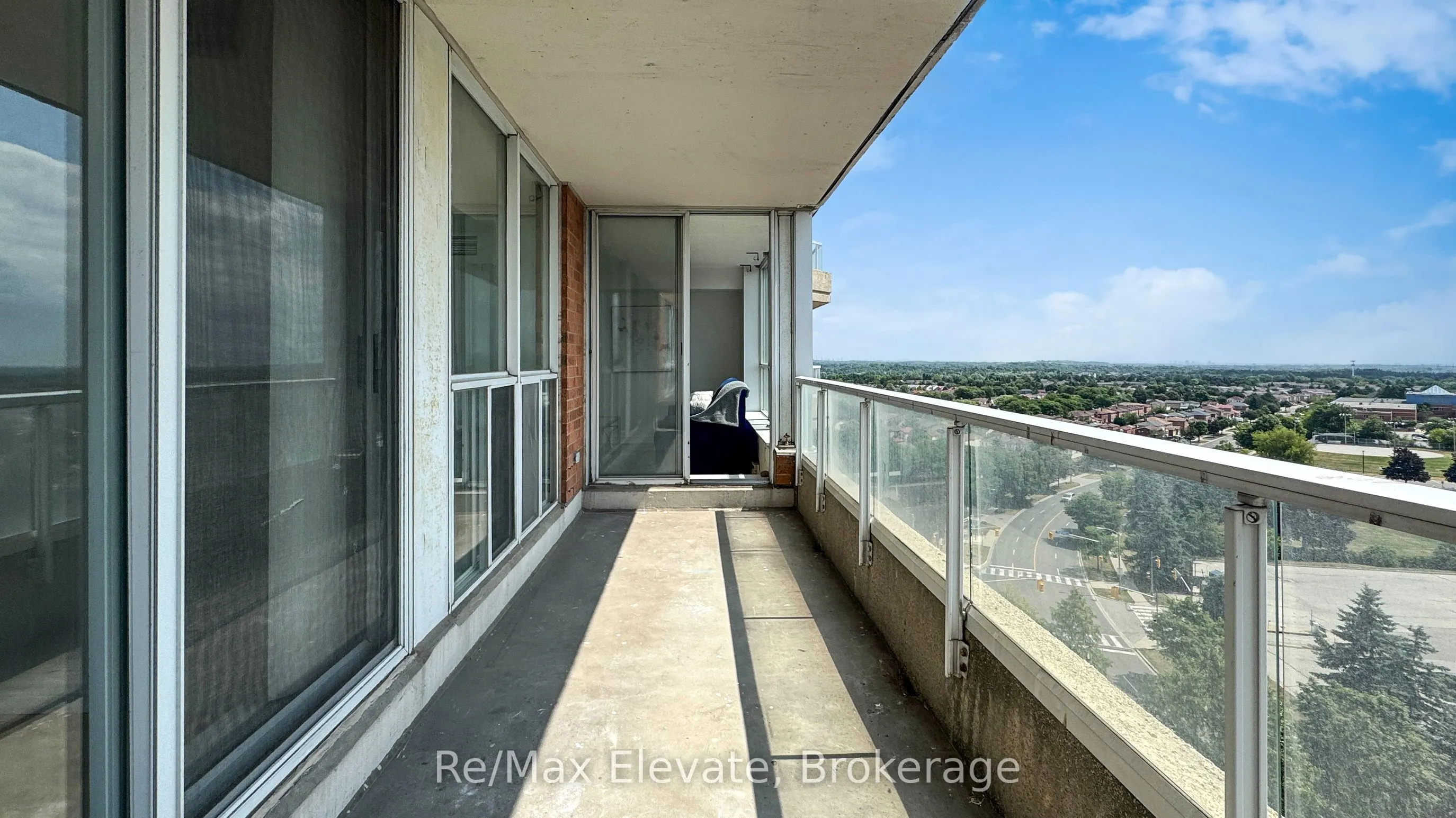 410 Mclevin Avenue, #1111