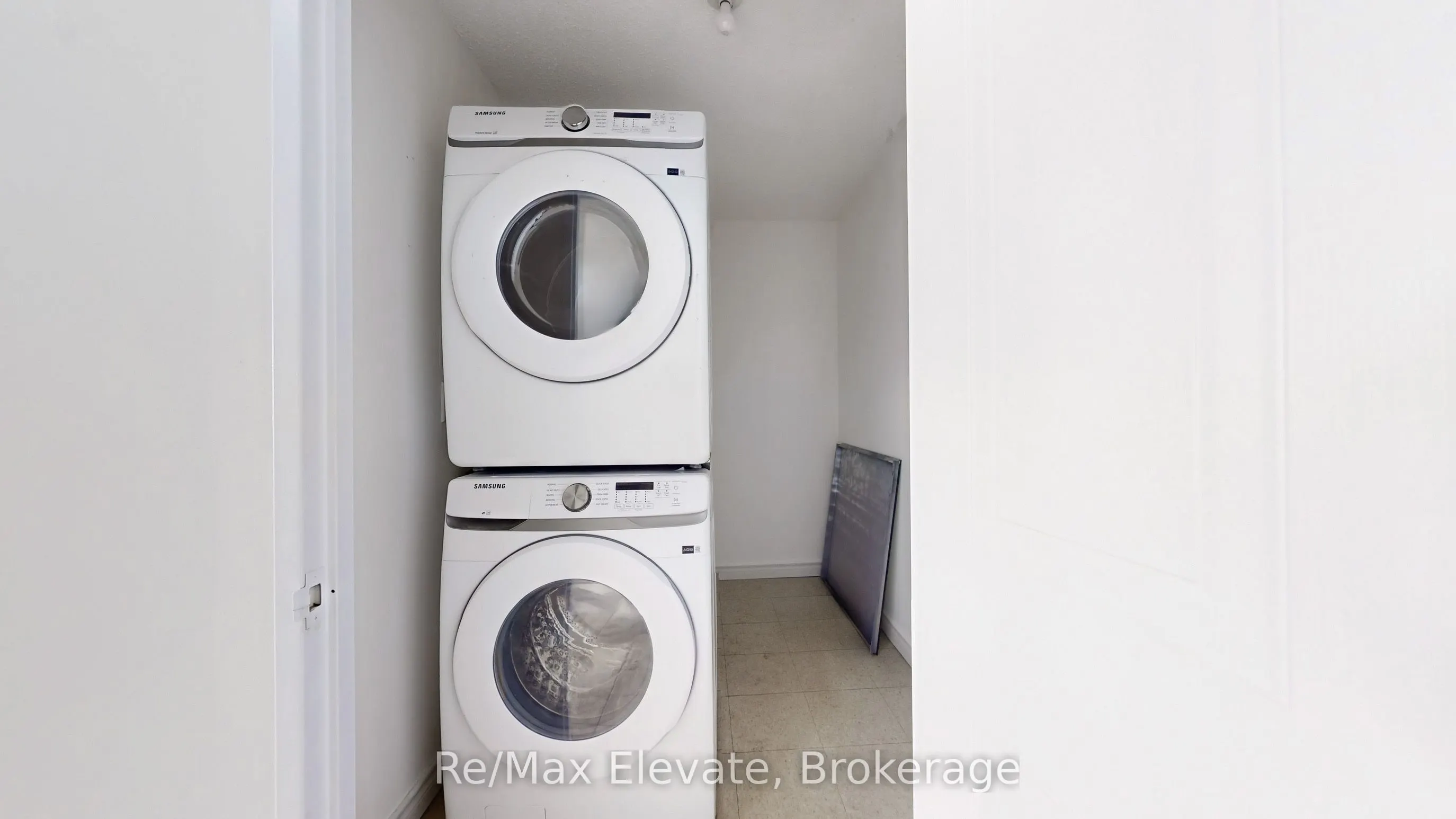 410 Mclevin Avenue, #1111