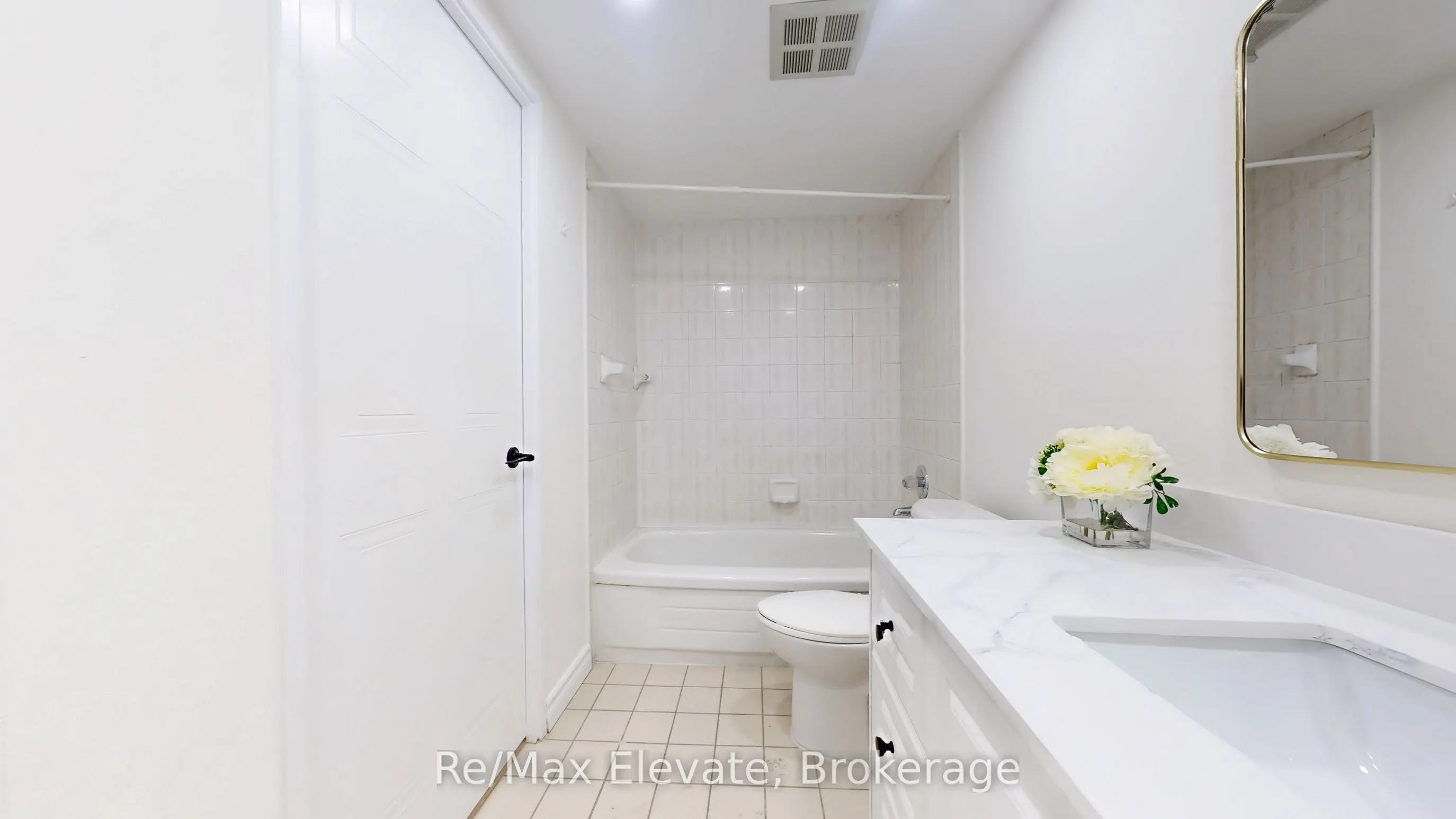 410 Mclevin Avenue, #1111