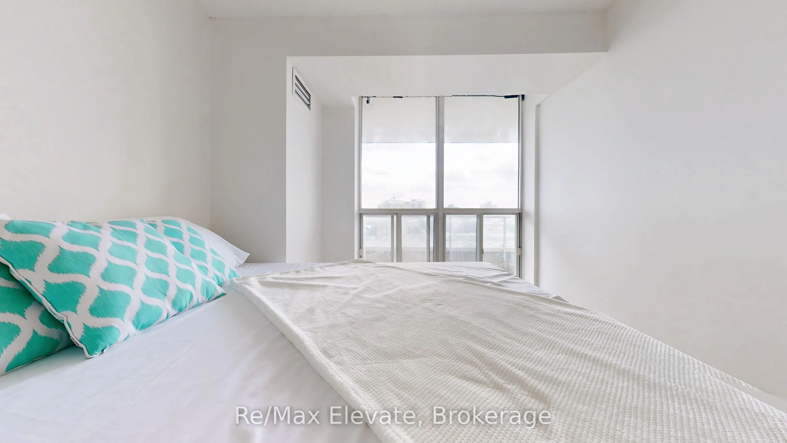410 Mclevin Avenue, #1111