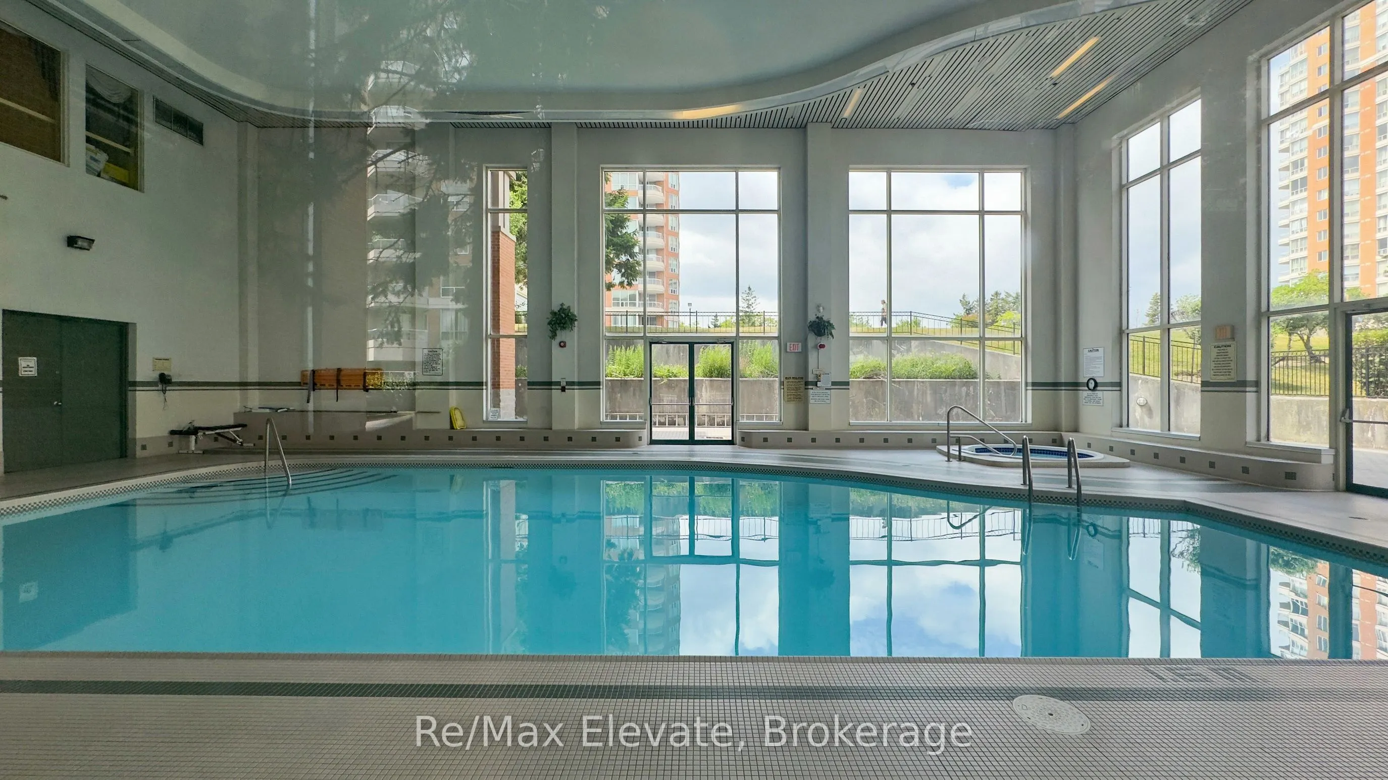 410 Mclevin Avenue, #1111