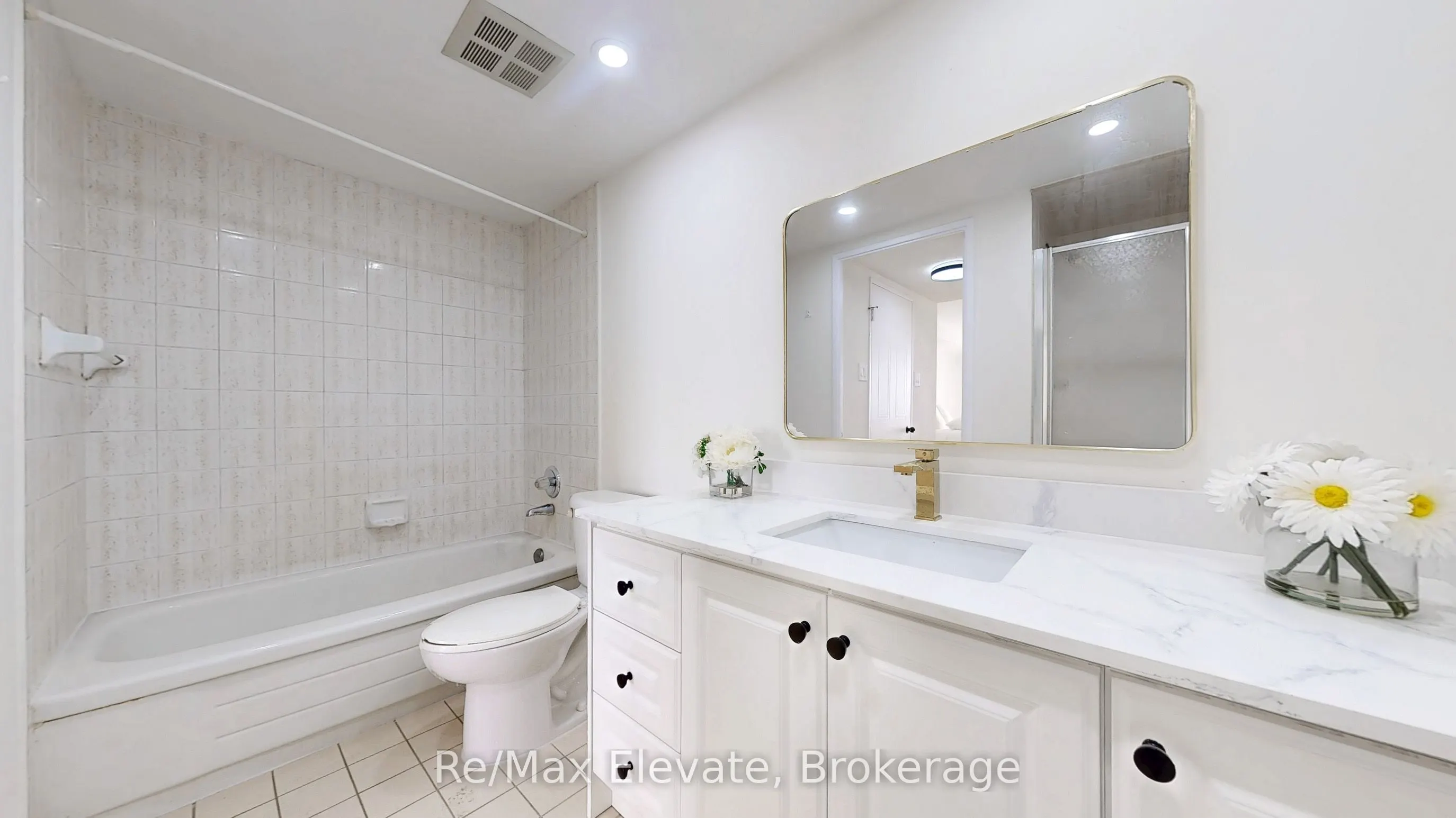 410 Mclevin Avenue, #1111