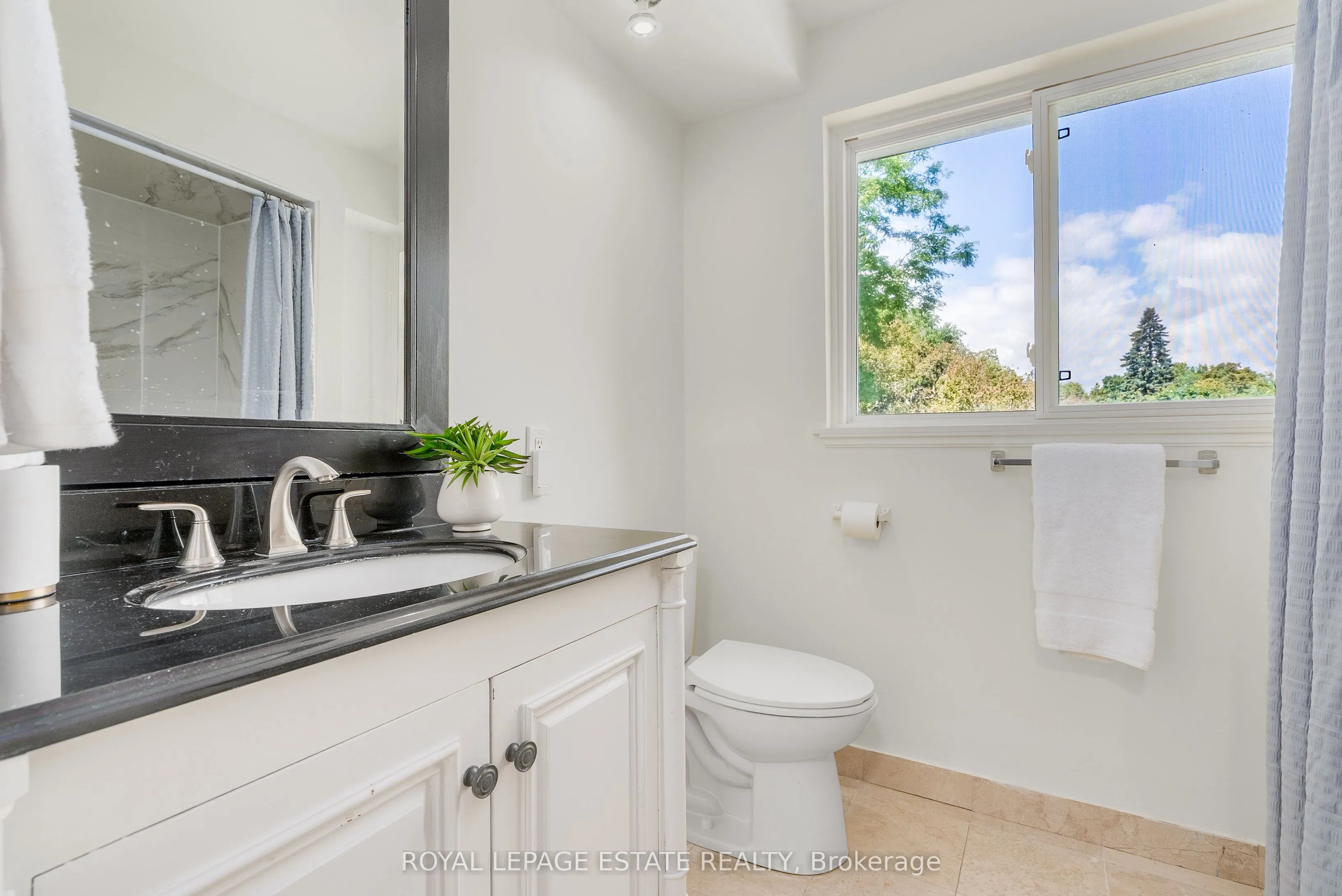 21 Nuffield Drive