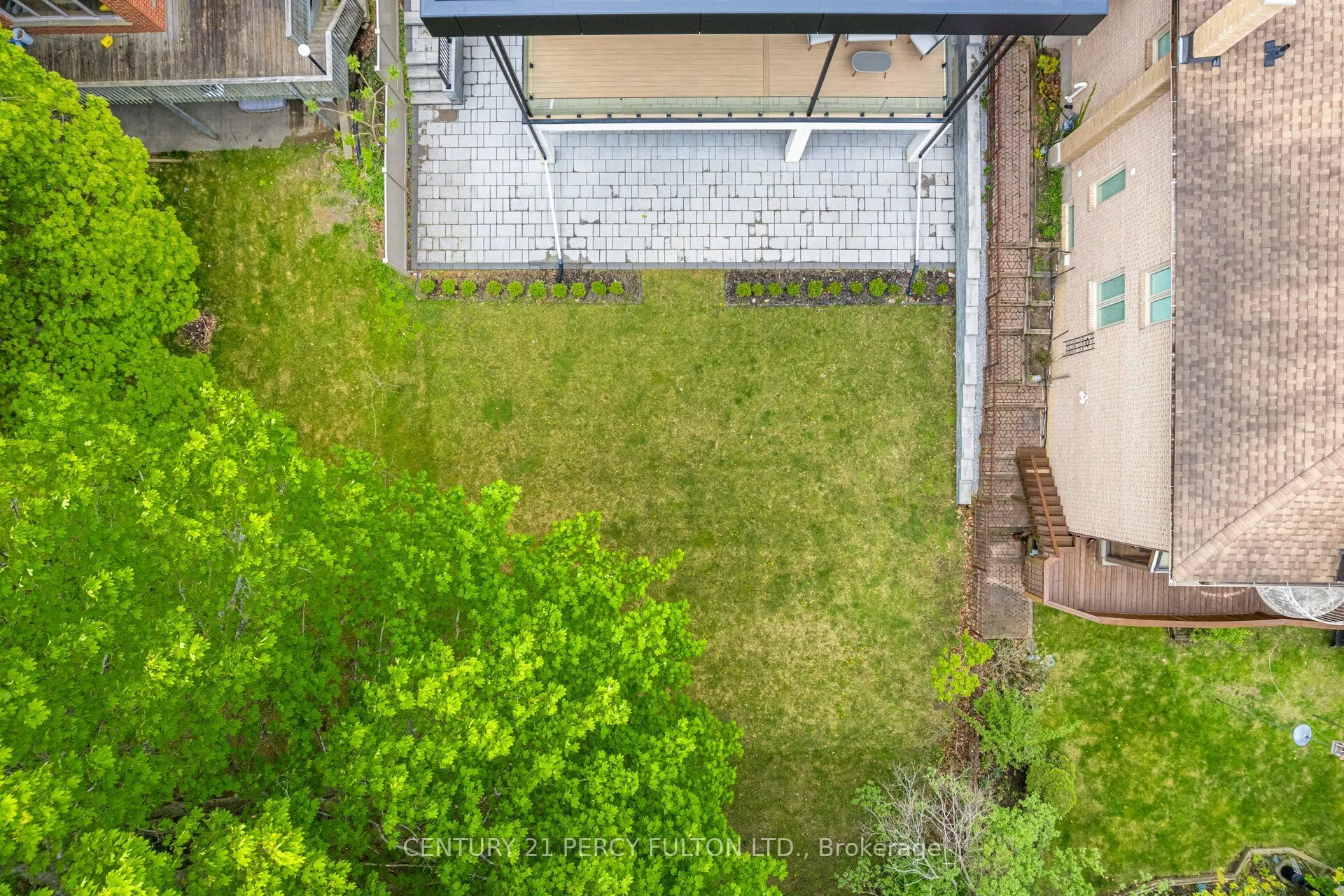 10 Haida Court