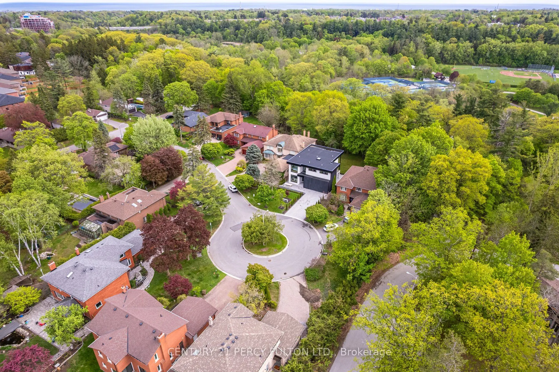 10 Haida Court