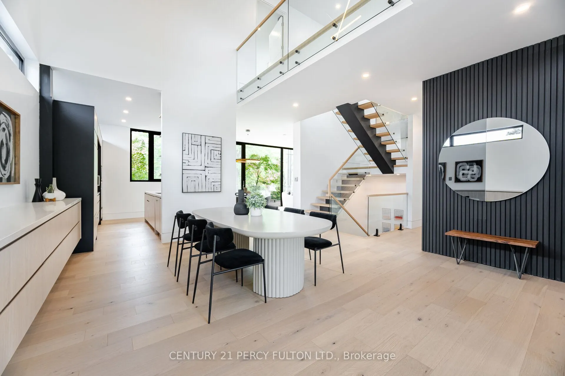 10 Haida Court