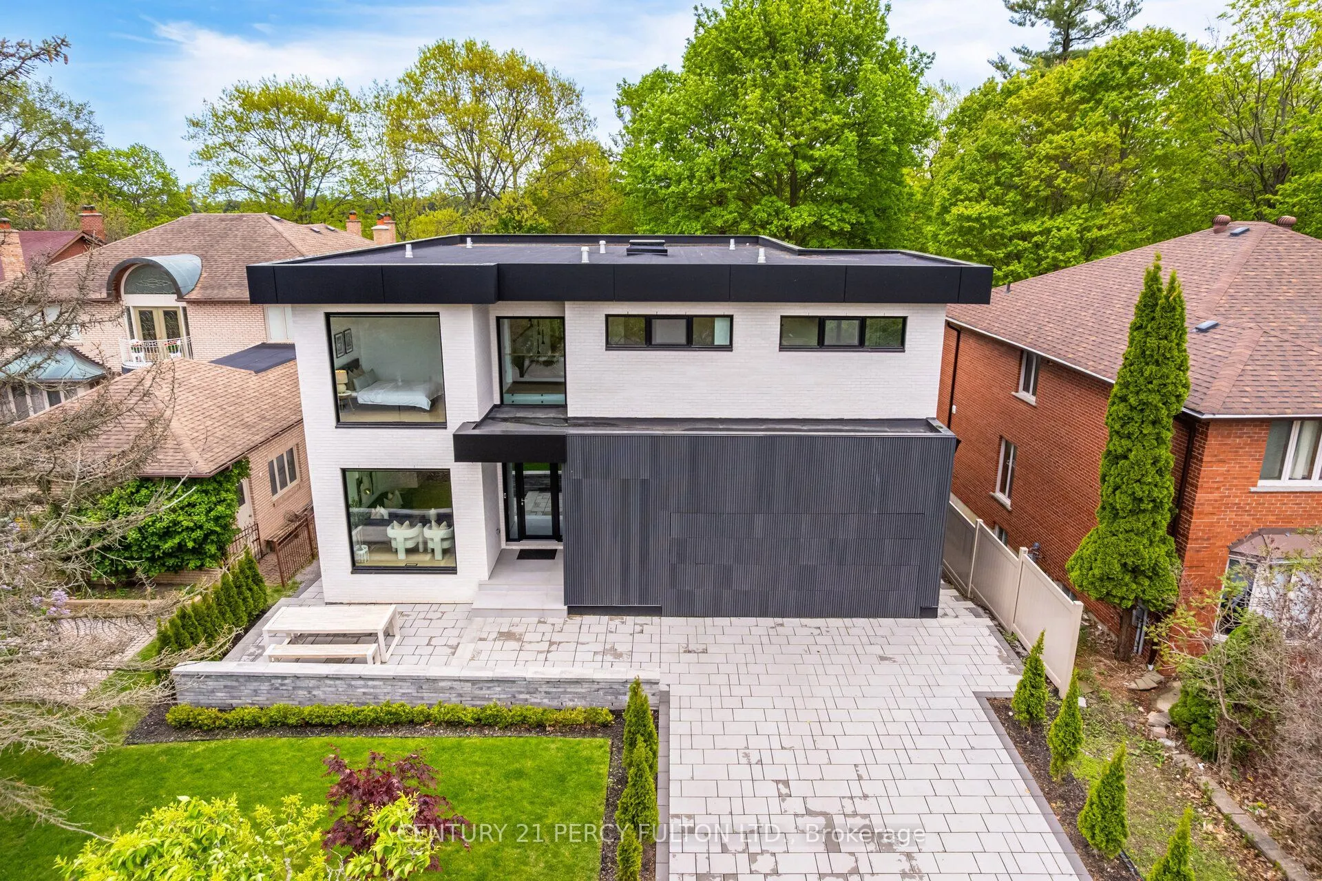 10 Haida Court