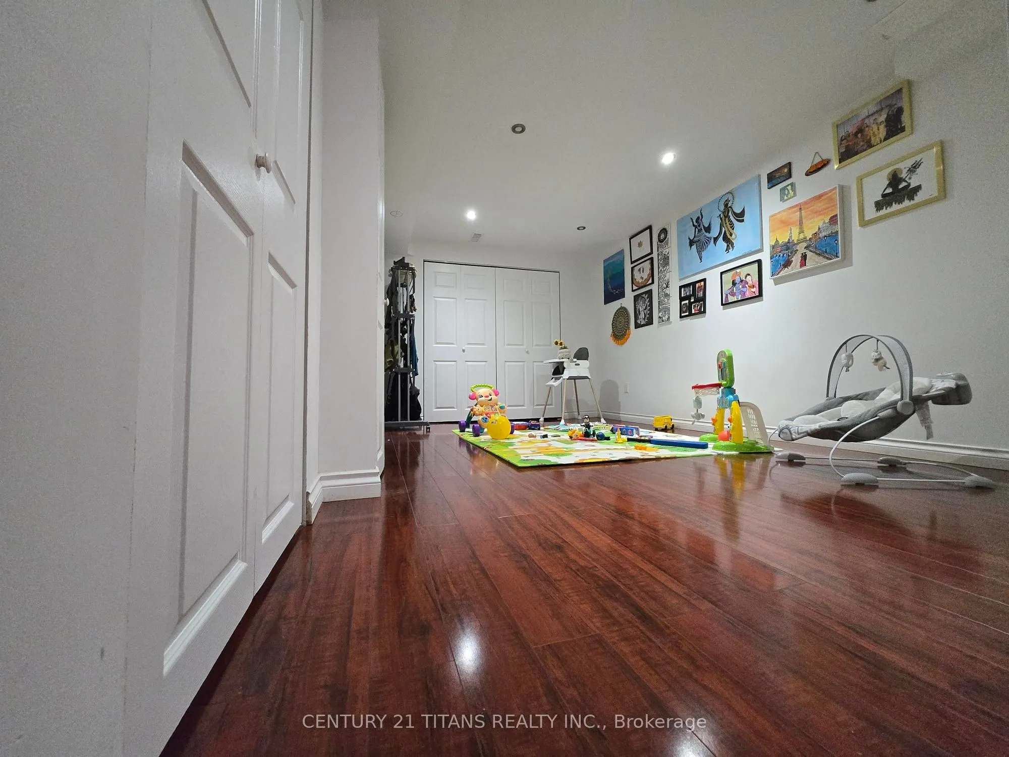 23 Hirons Drive