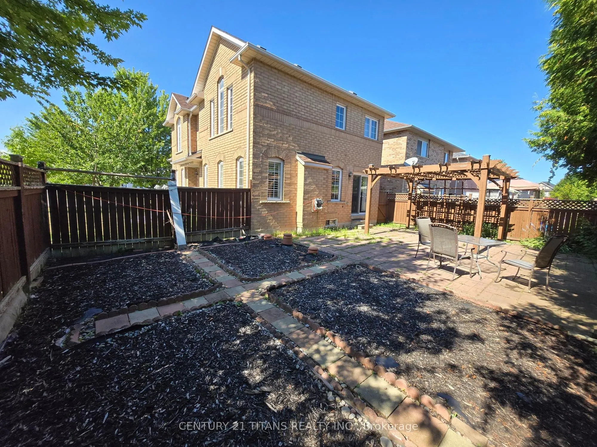 23 Hirons Drive