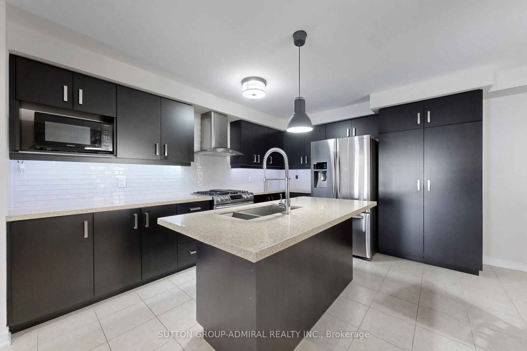 35 Pringdale Gardens Circle