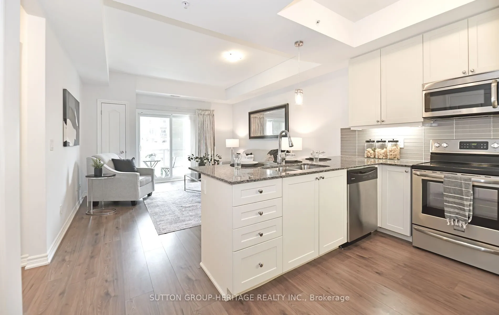 670 Gordon Street S, #103