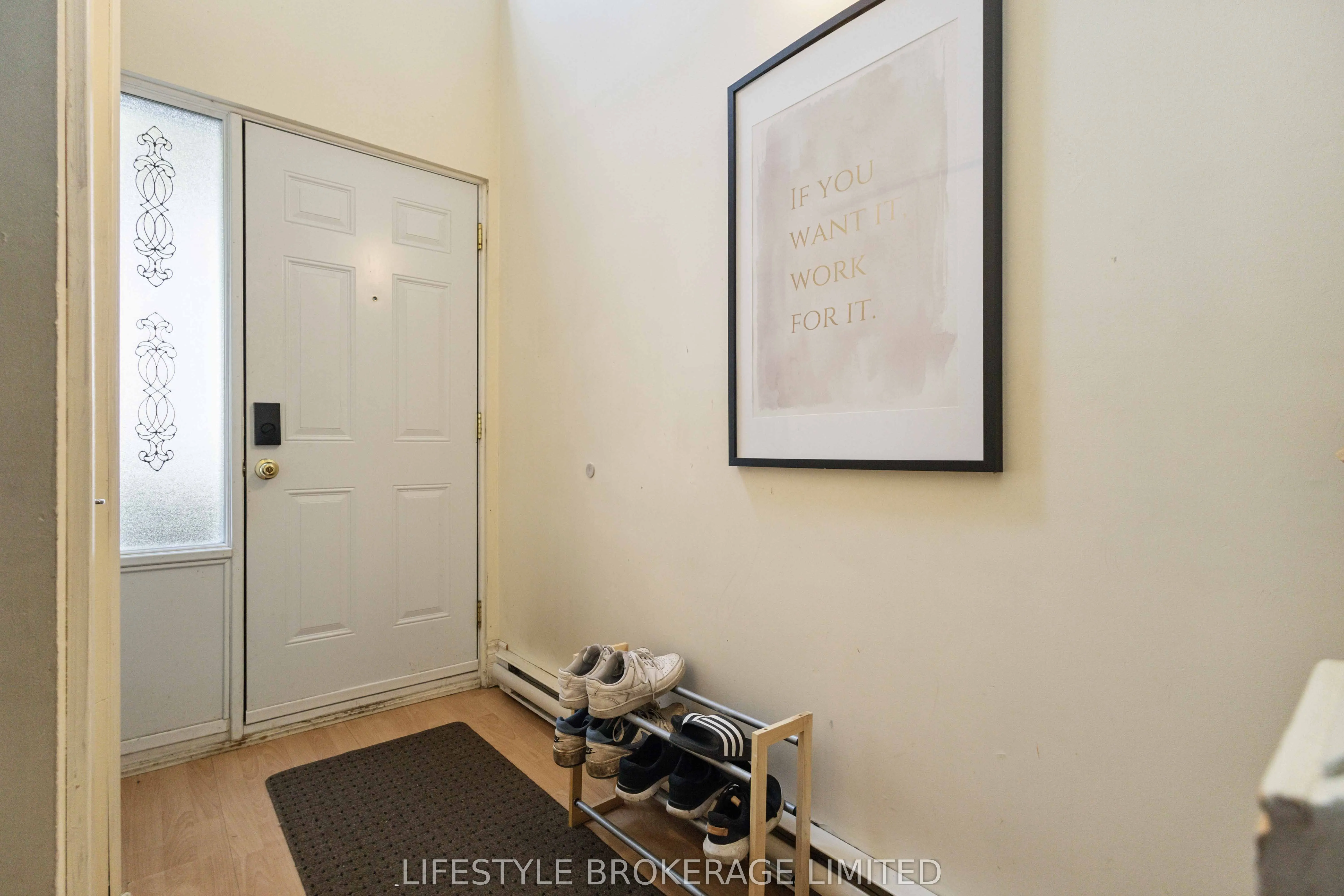 10 The Bridle Path, #10
