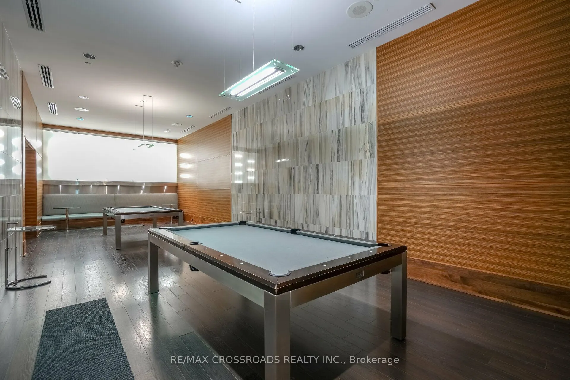 125 Village Green Square, #3903