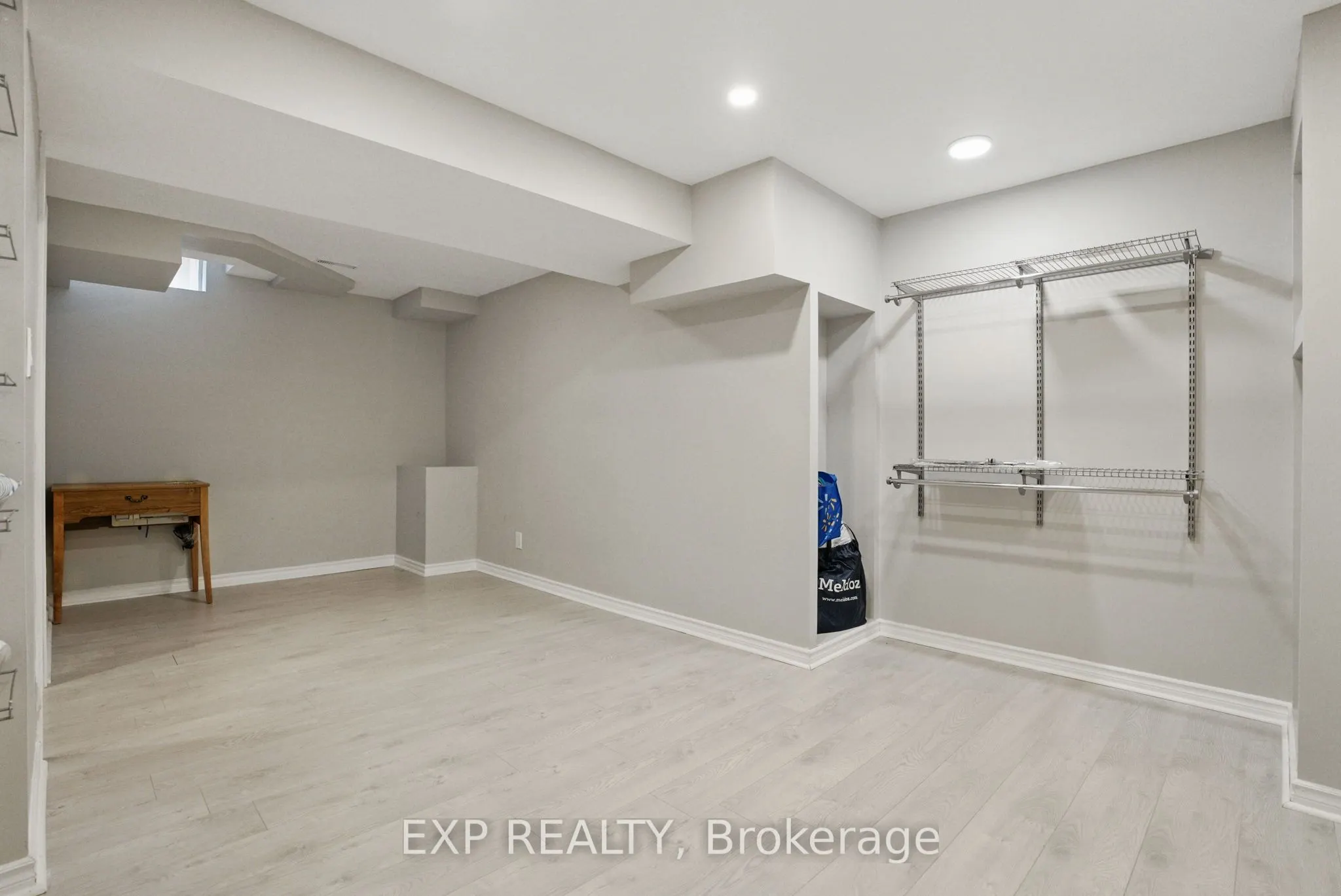 1041 Ridge Valley Drive