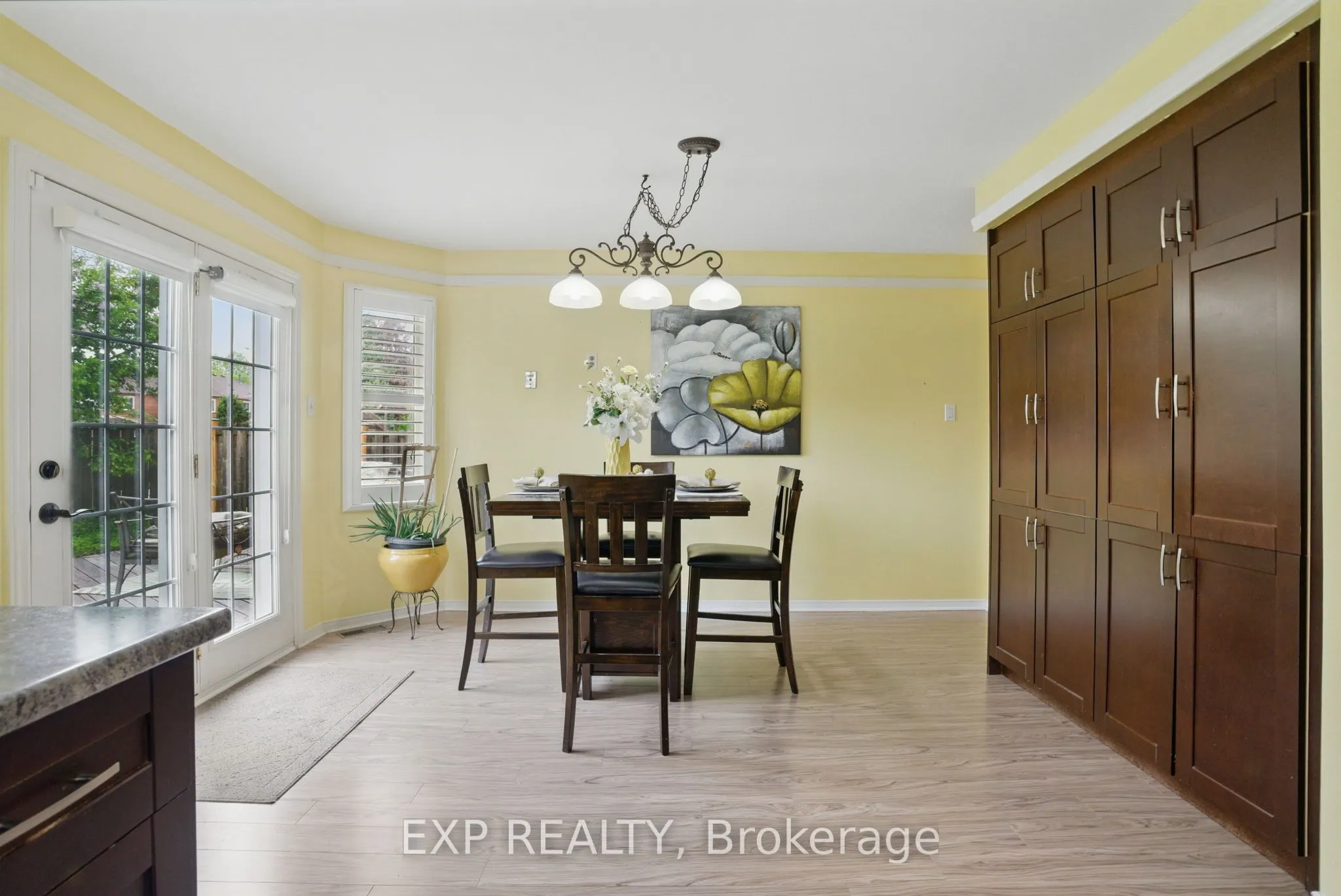 1041 Ridge Valley Drive