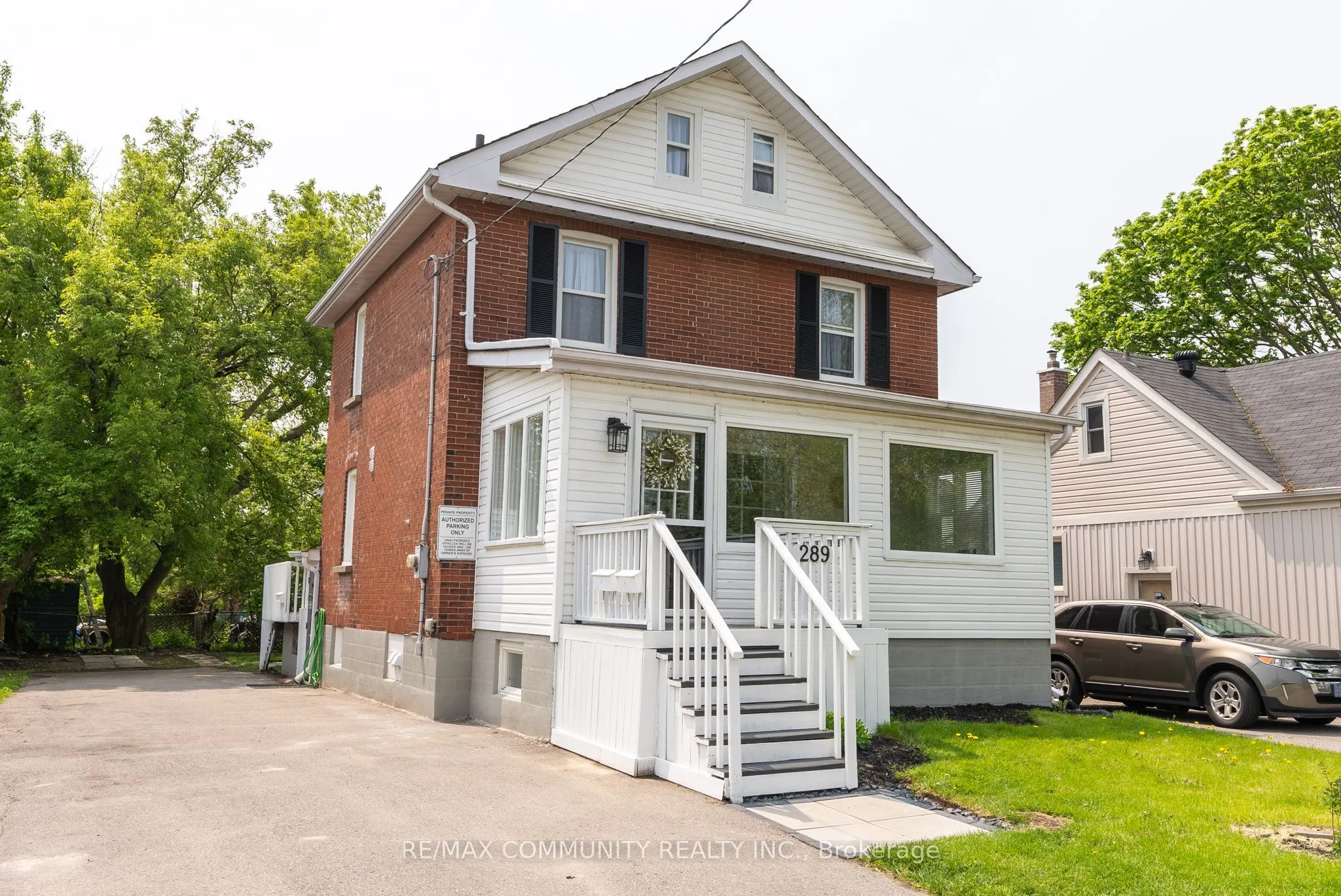 289 Frontenac Avenue