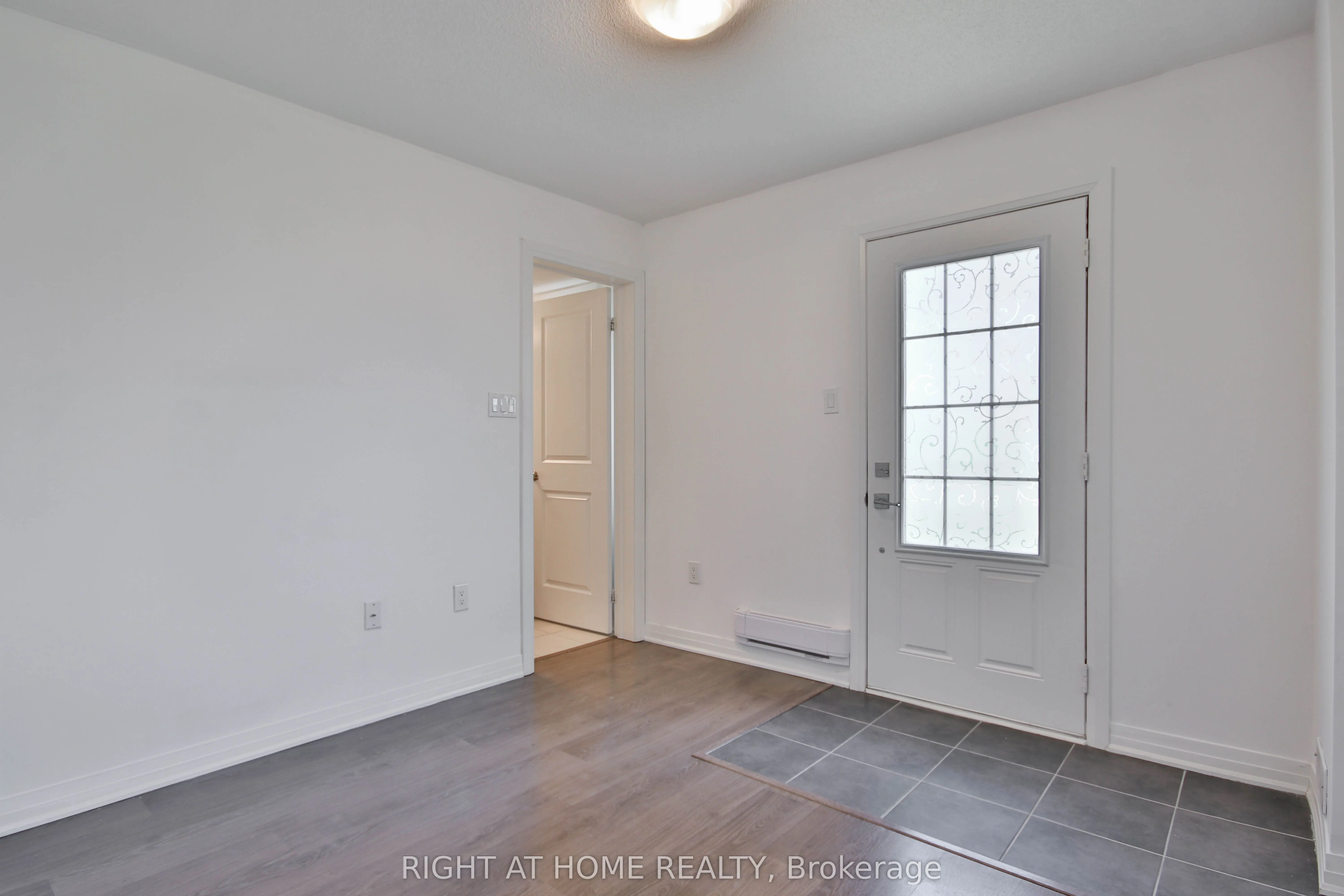 504 Rossland Road W