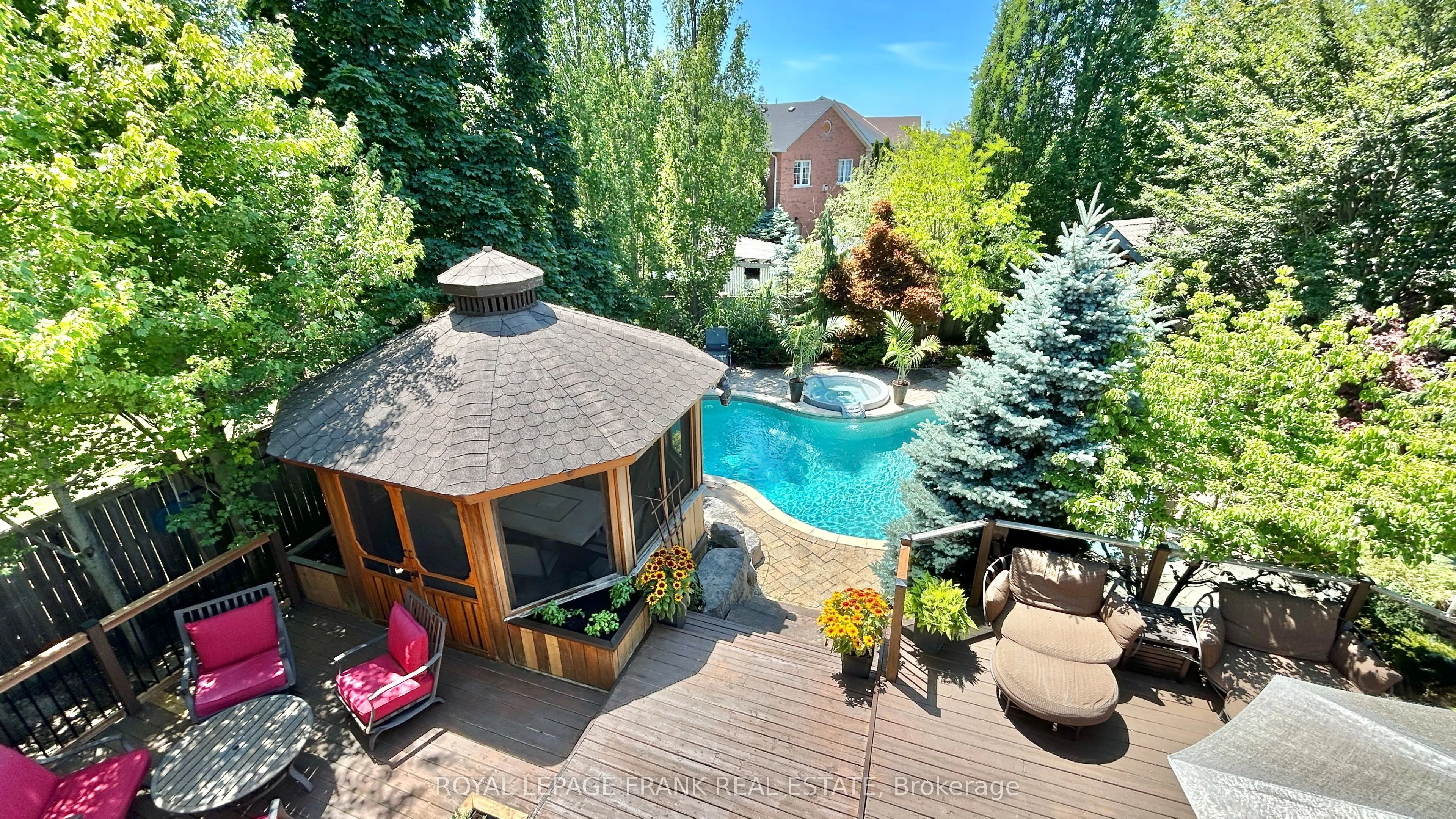 54 Selkirk Drive