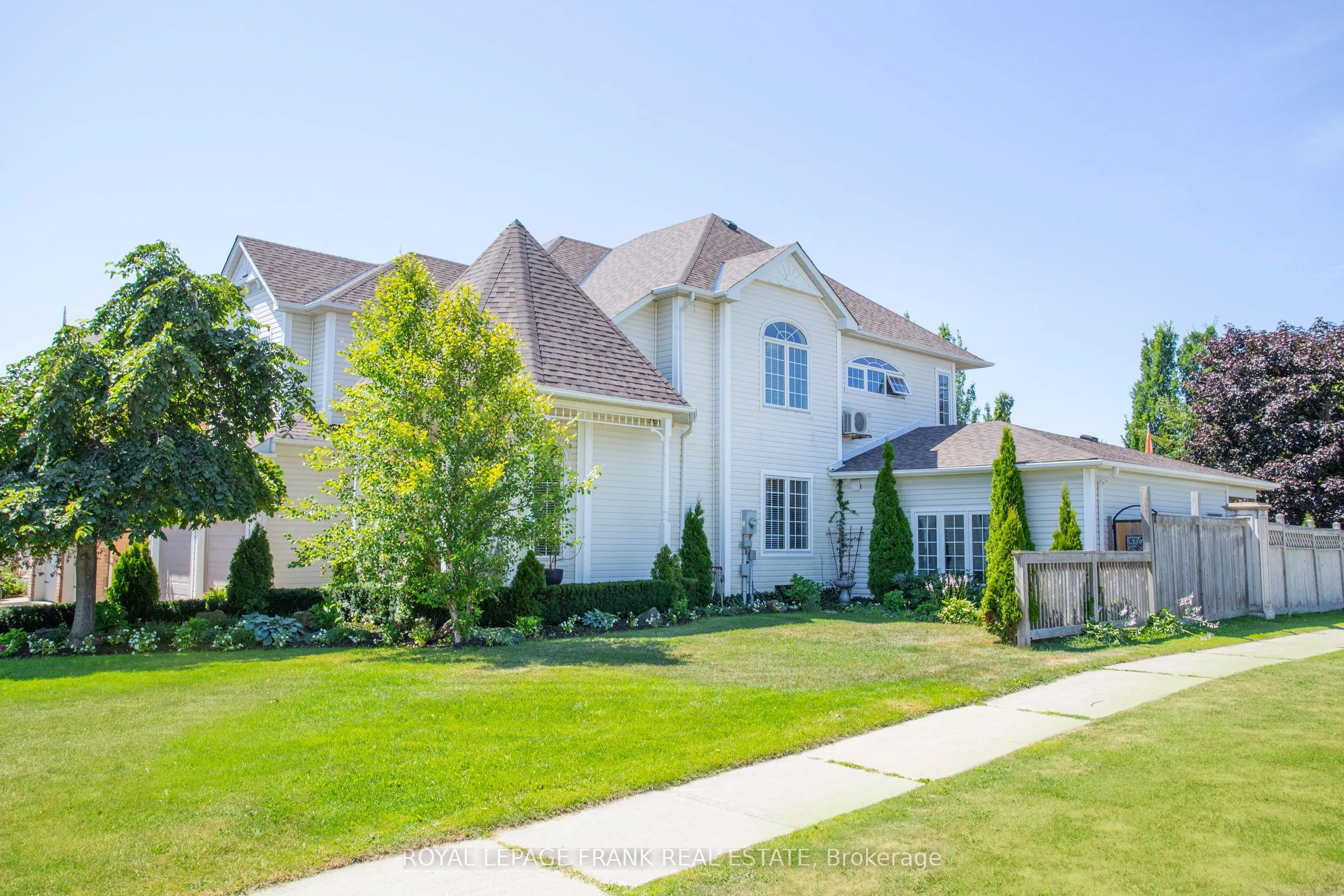 54 Selkirk Drive