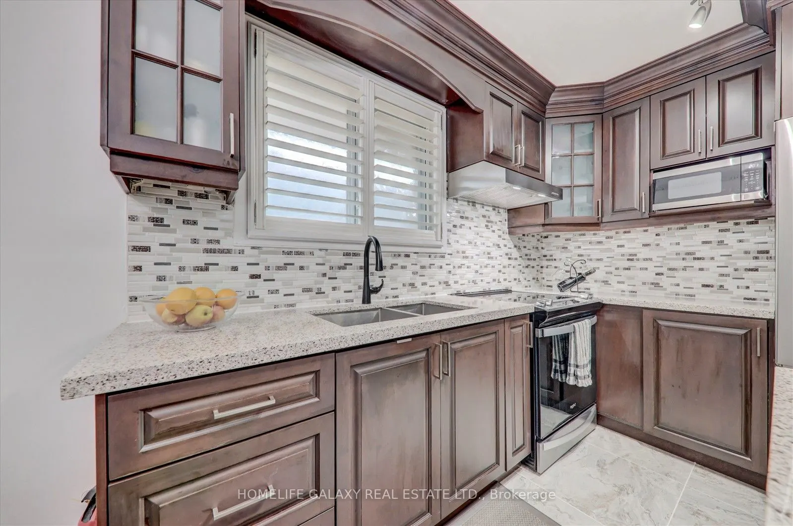 71 Sundance Crescent