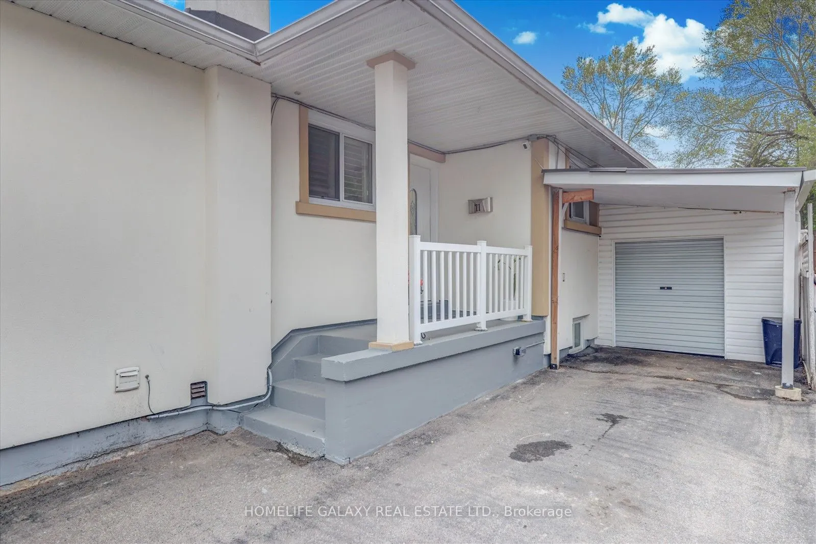 71 Sundance Crescent