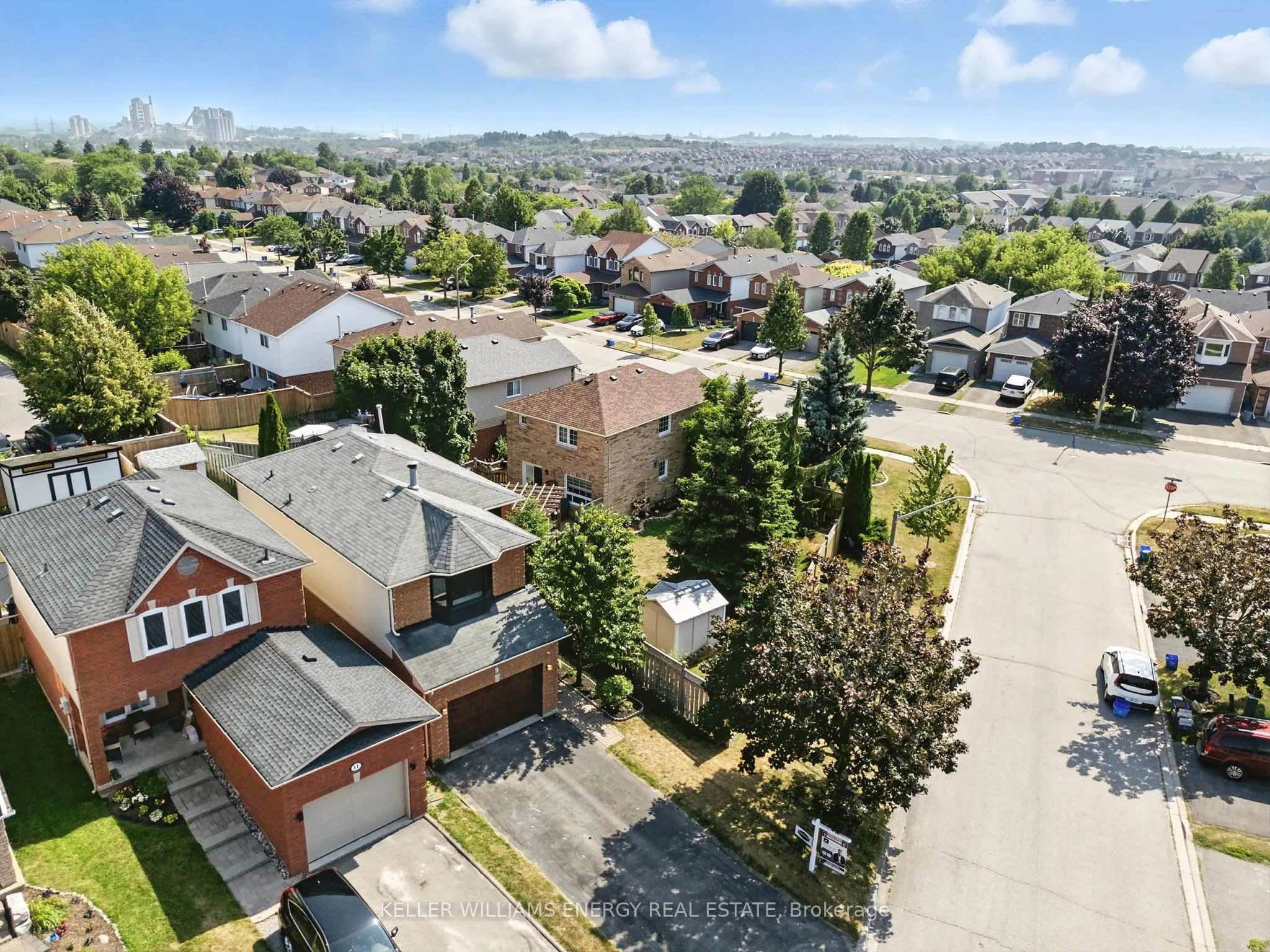 9 Glen Ray Court