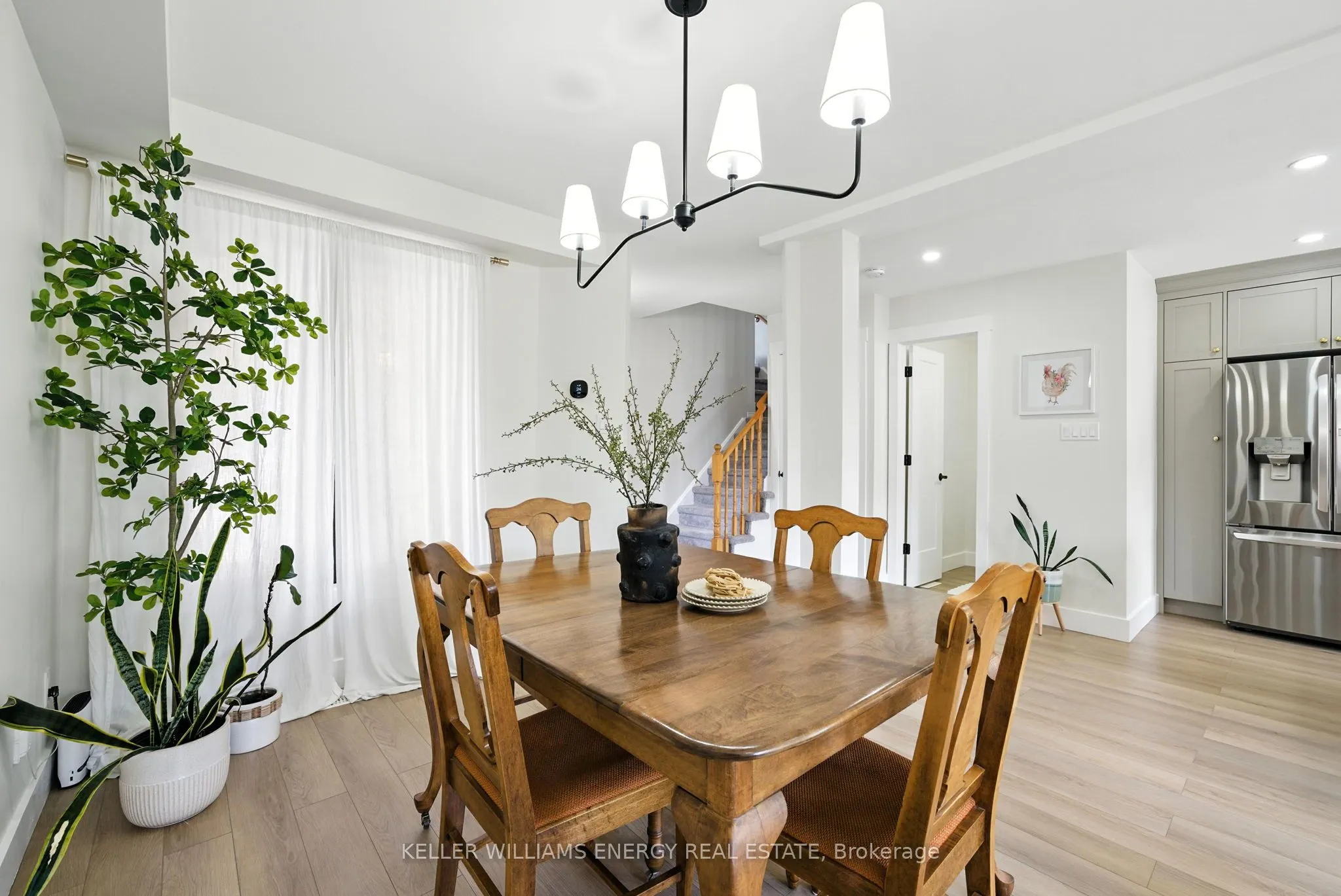 9 Glen Ray Court