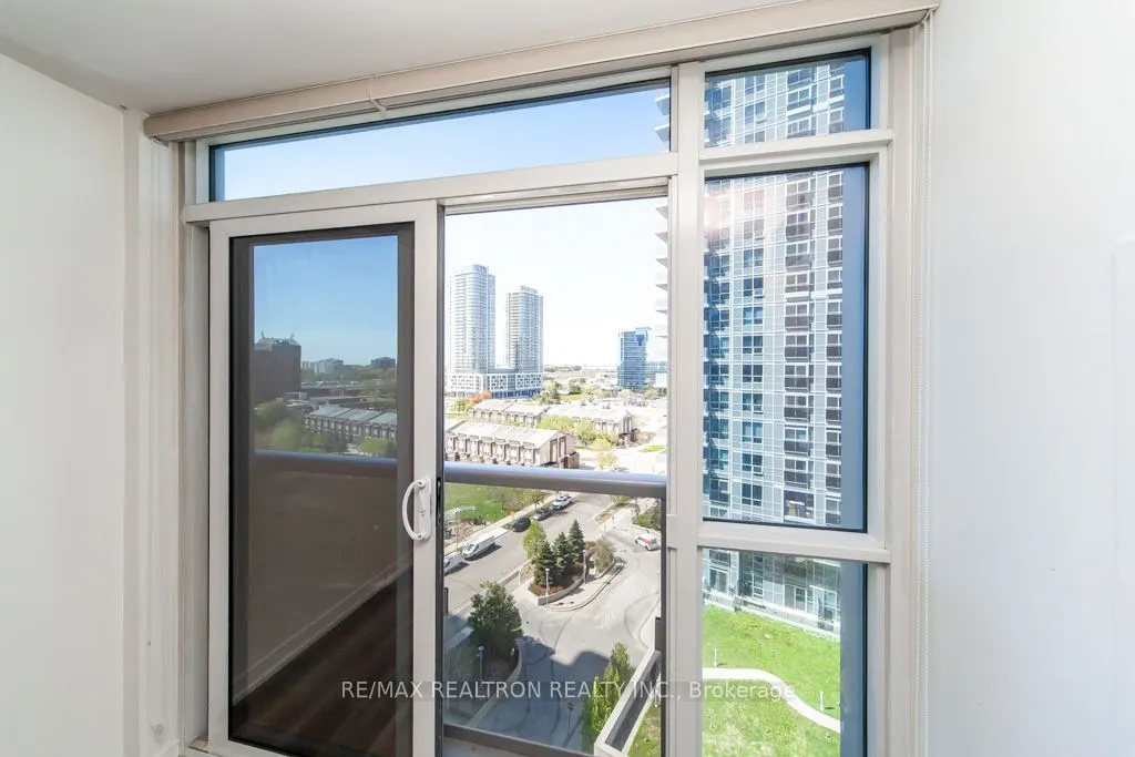 225 Village Green Square #1004
