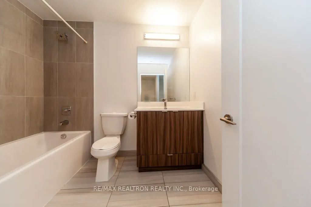 225 Village Green Square #1004