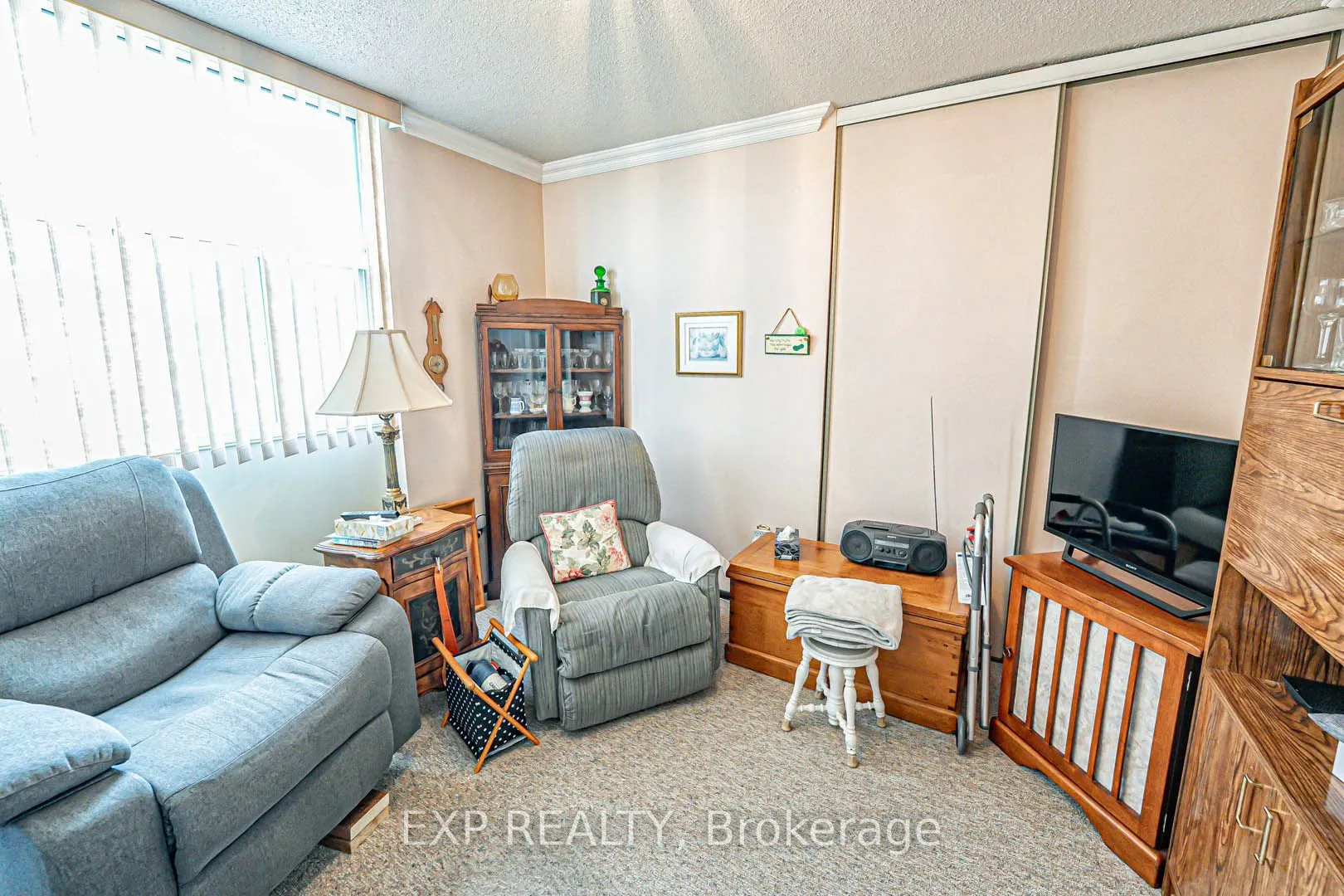 44 Falby Court, ##402
