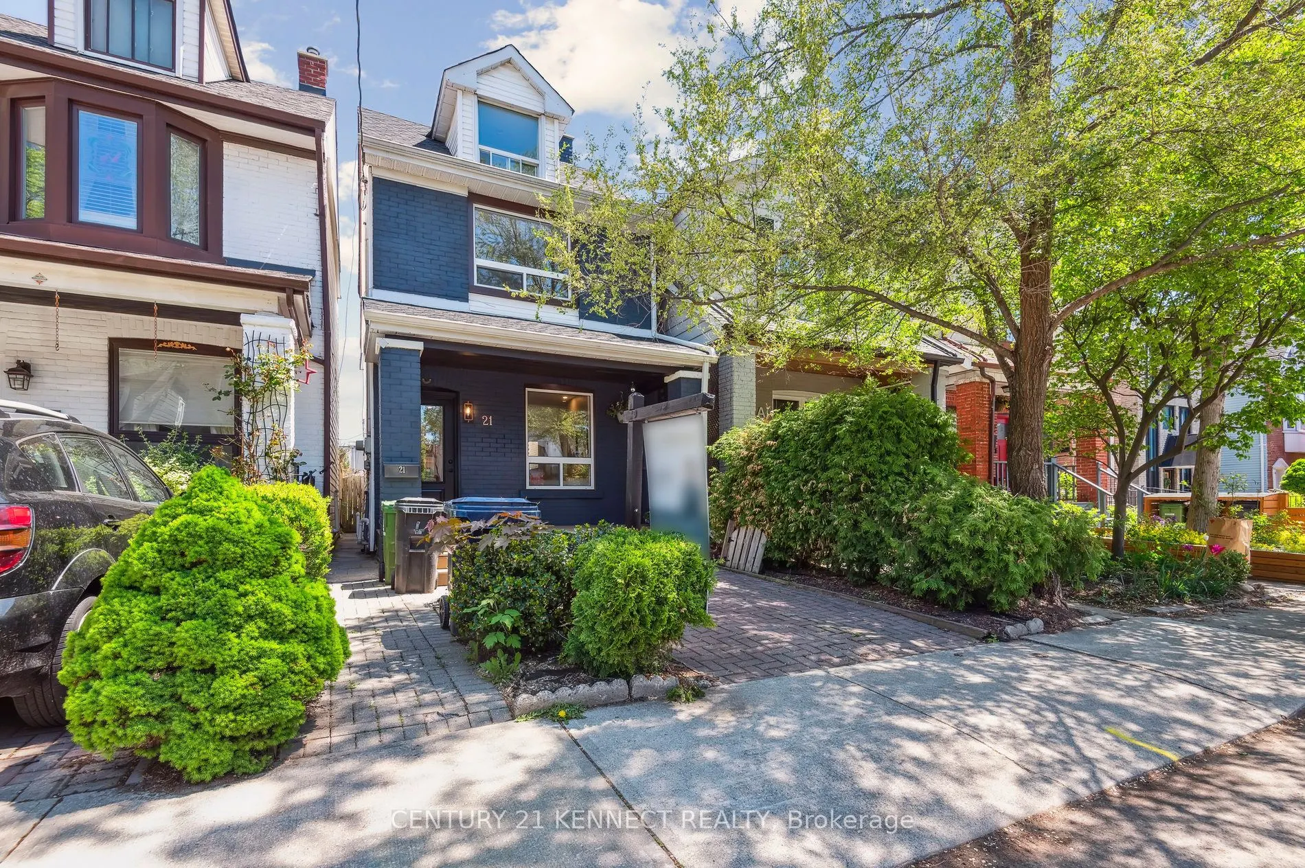 21 Frankdale Avenue