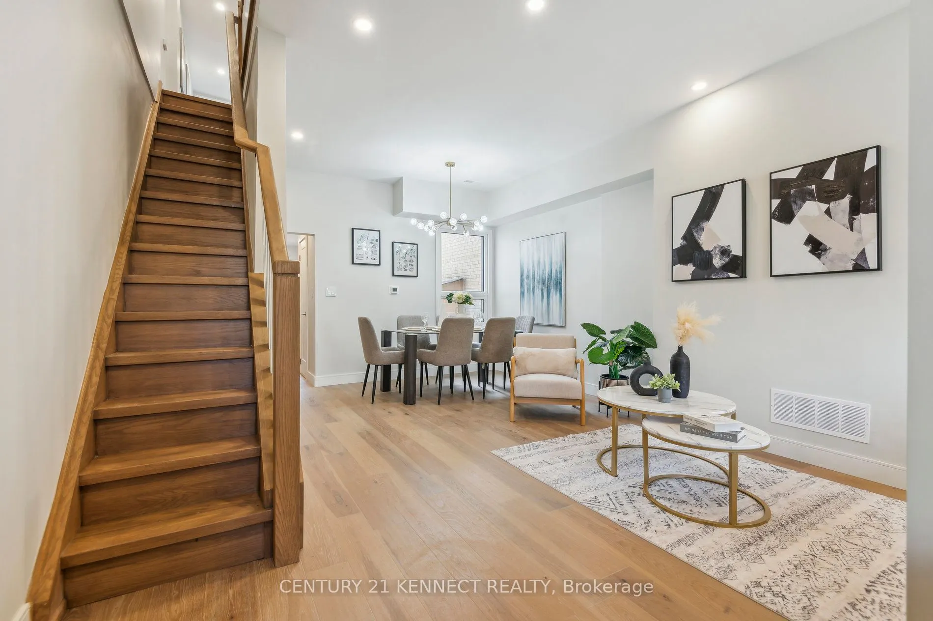 21 Frankdale Avenue