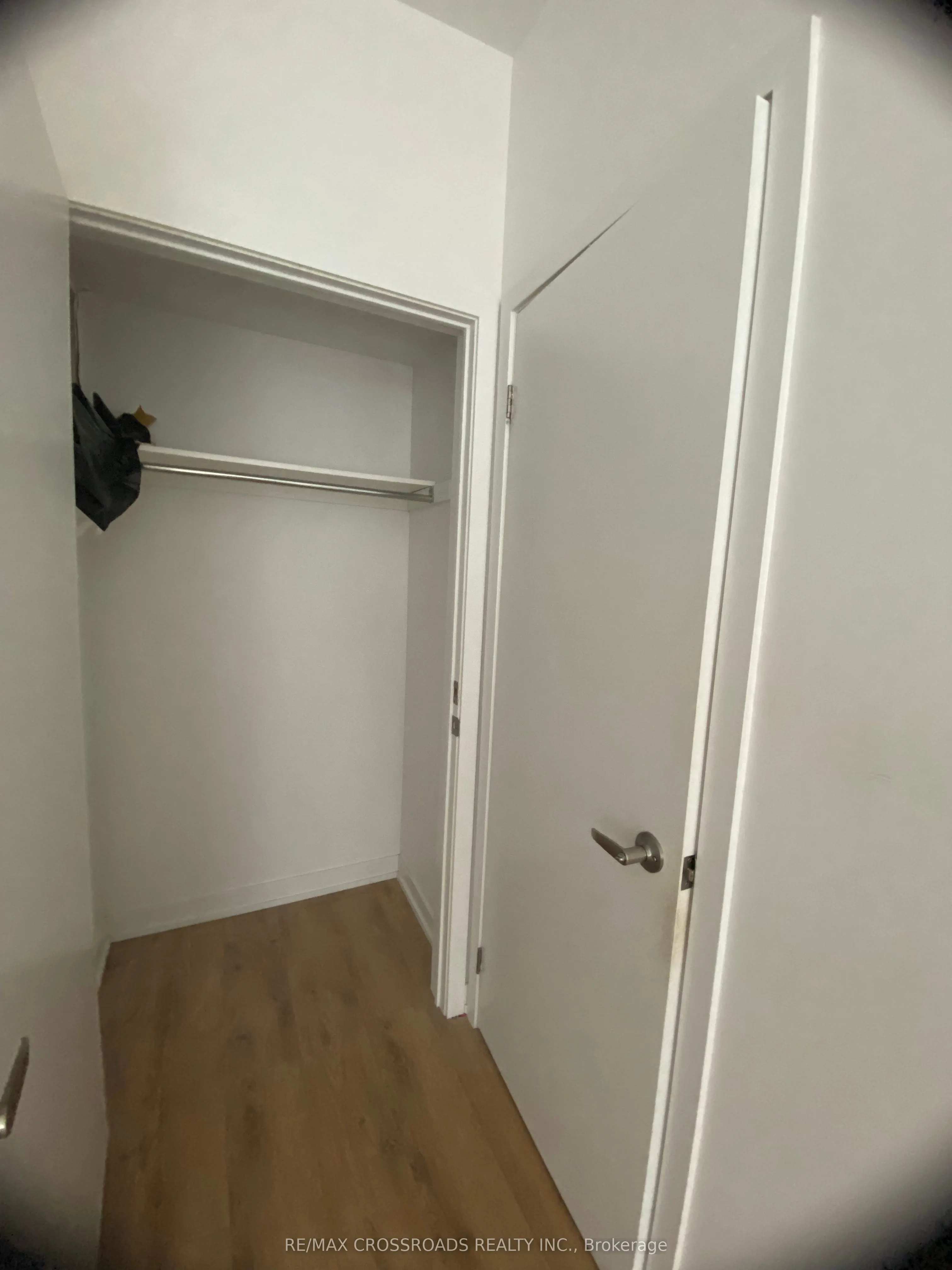 1760 Simcoe Street N, #73