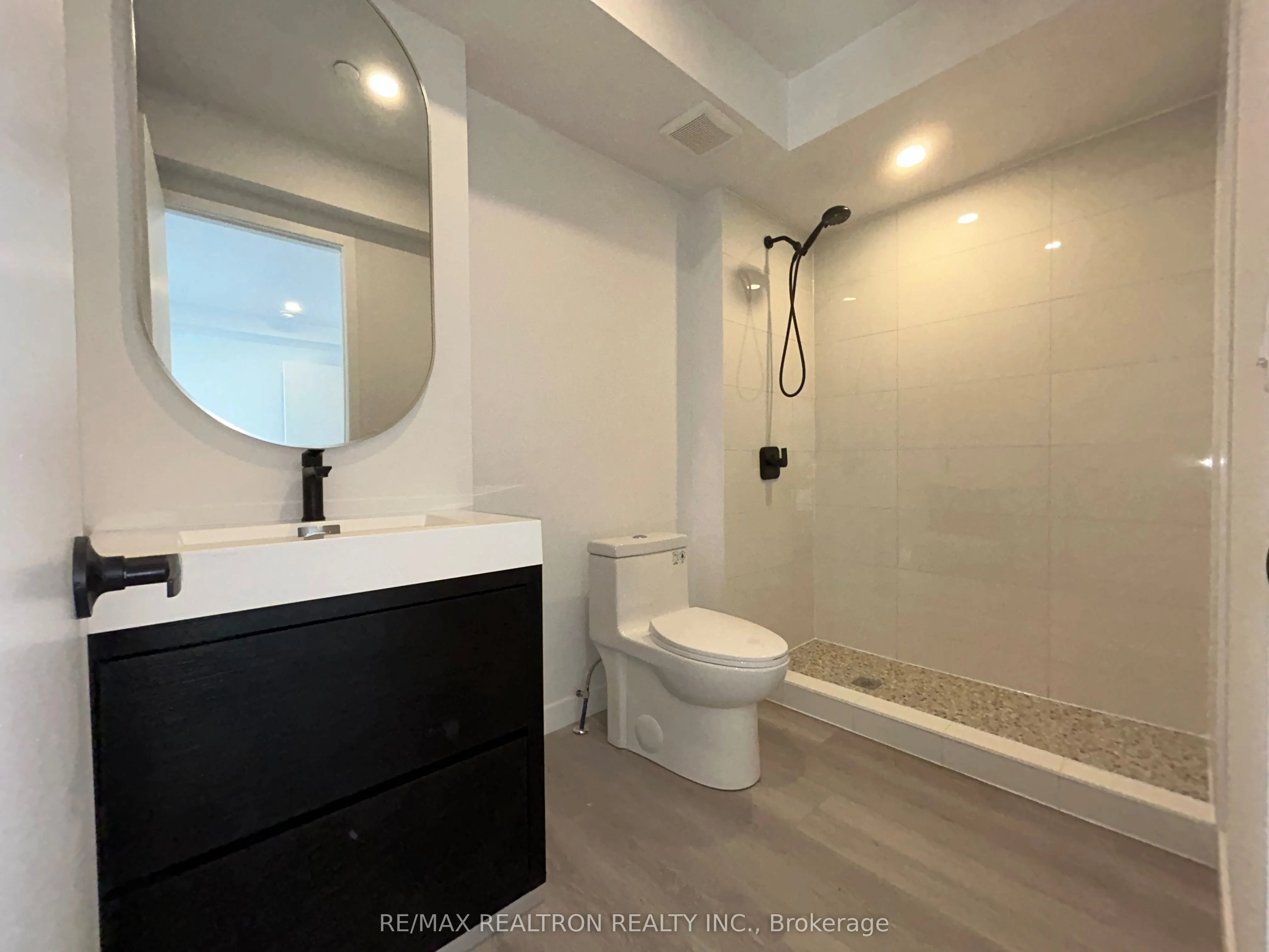 61 Orchard Park Drive, #303