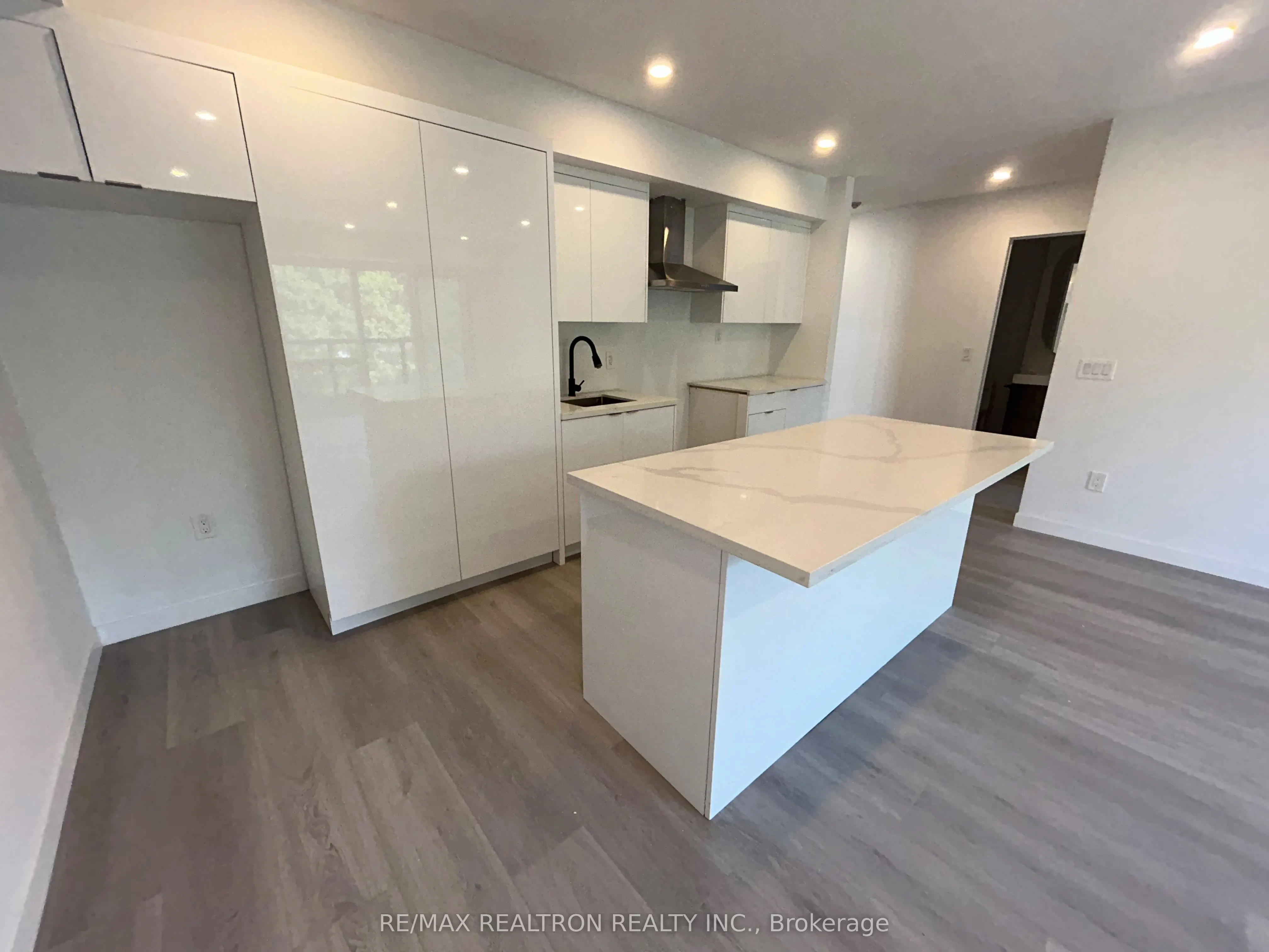 61 Orchard Park Drive, #303