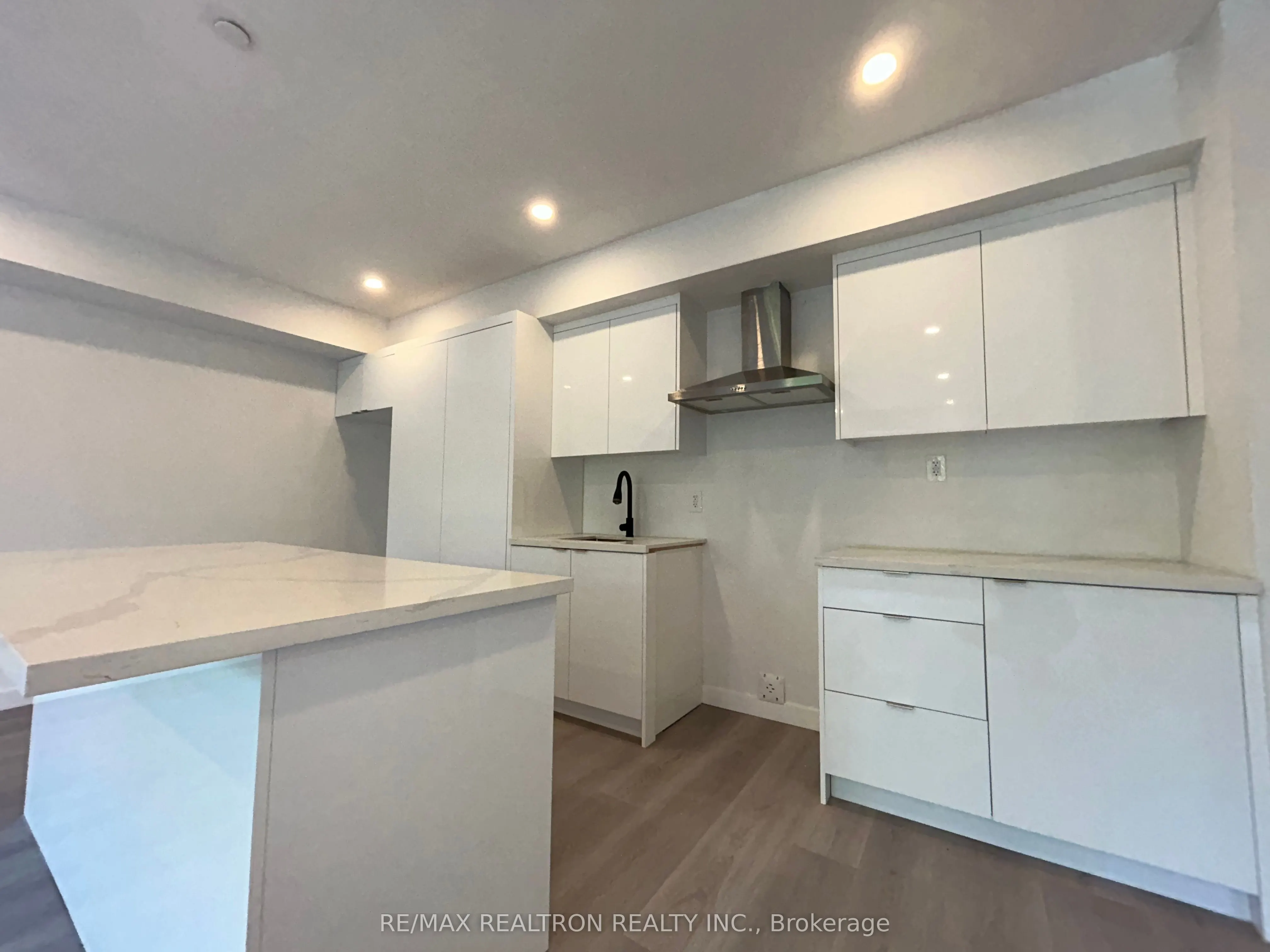 61 Orchard Park Drive, #303
