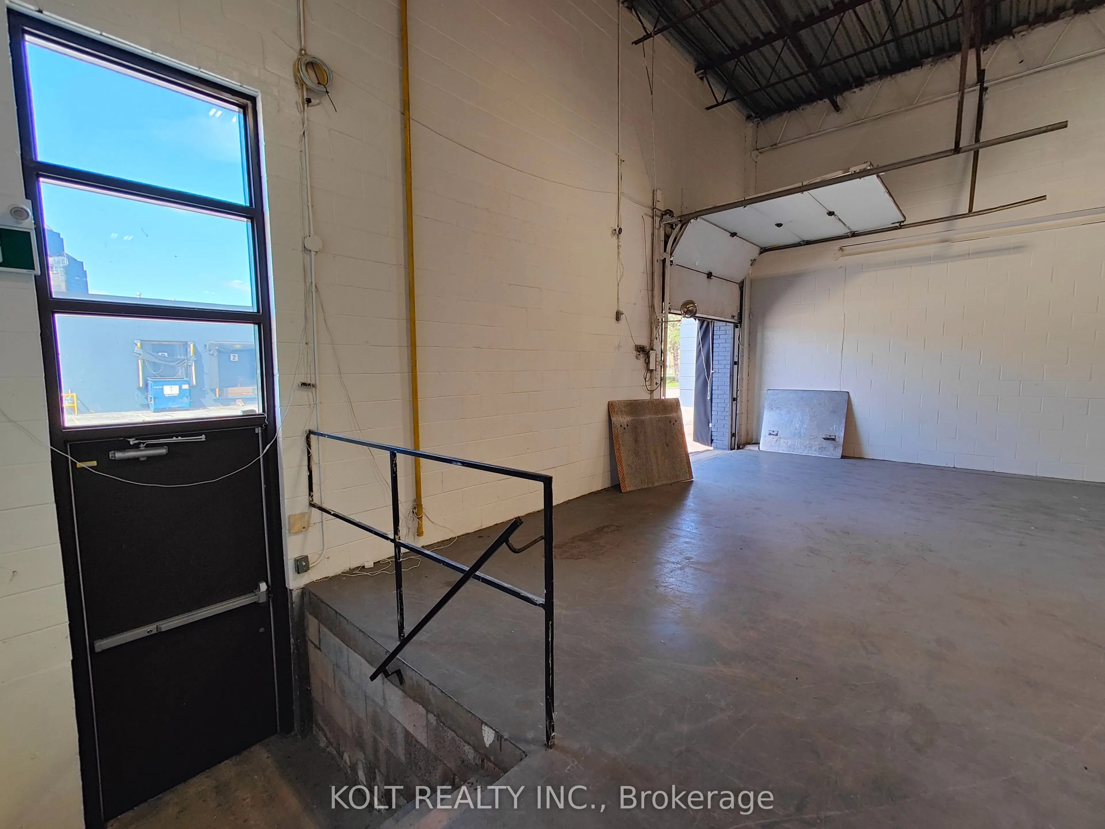 445 Milner Avenue, #3
