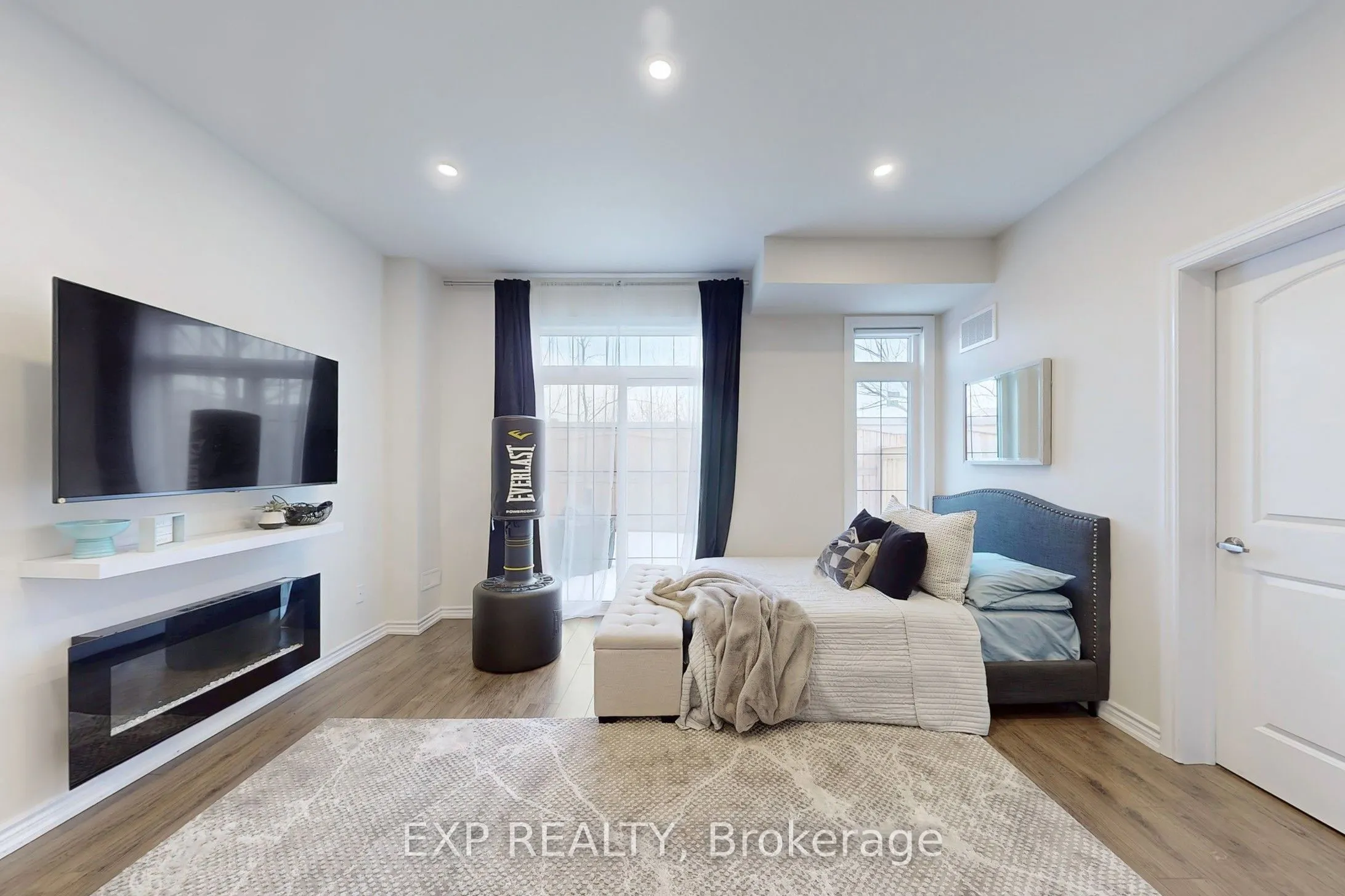 13 Seagrave Lane