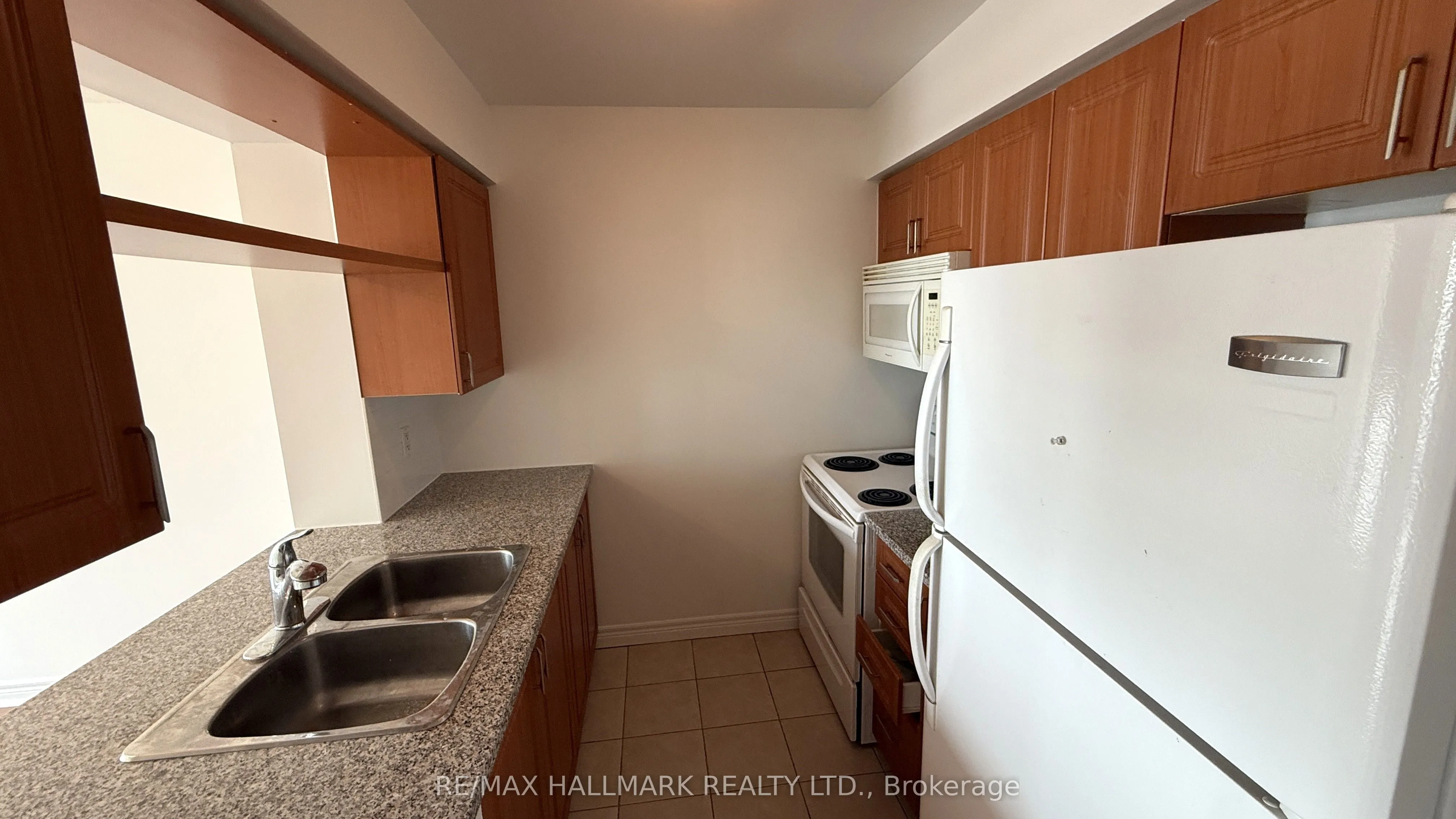 70 Town Centre Court, #3208
