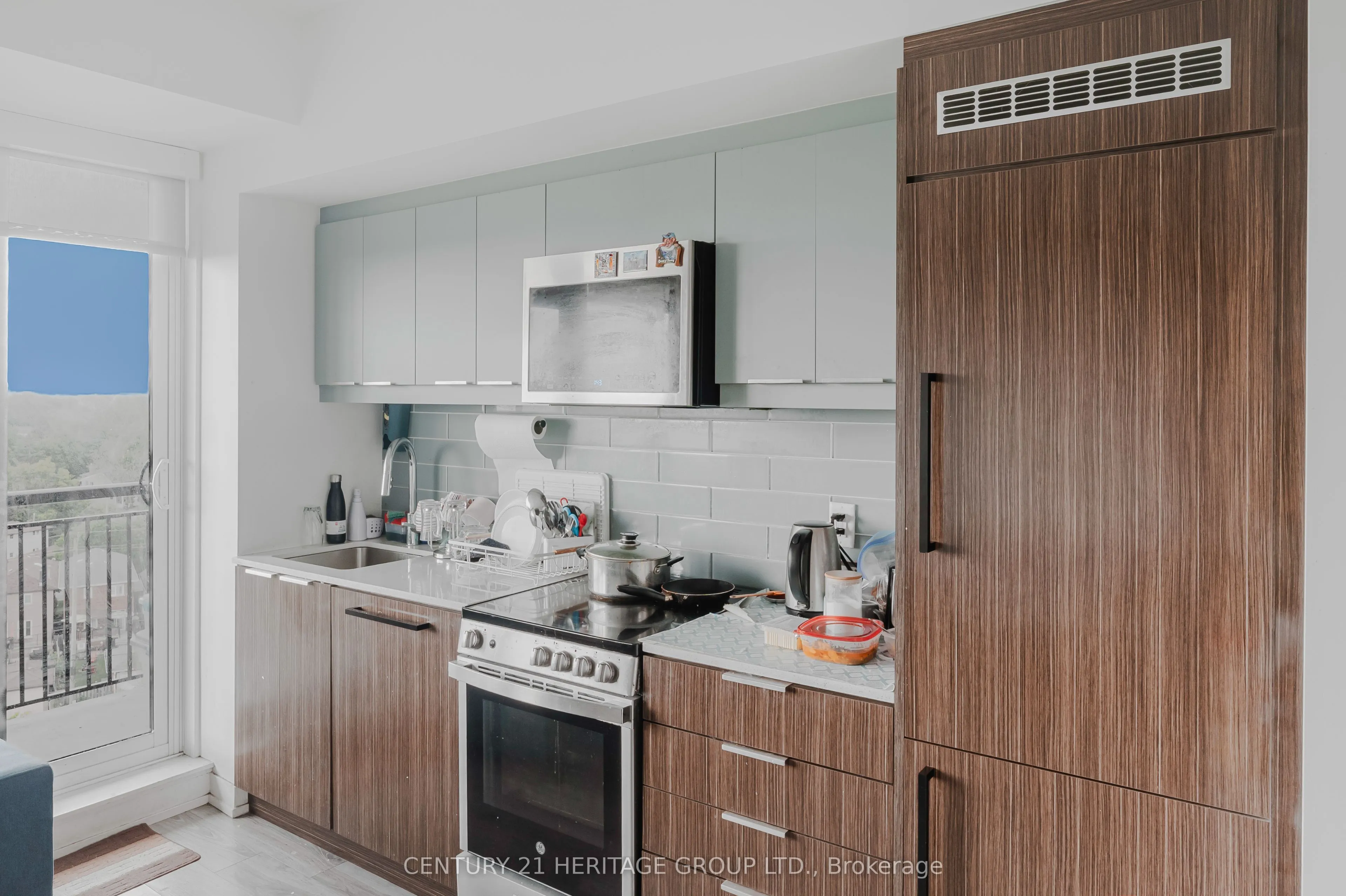 90 GLEN EVEREST Road, #912