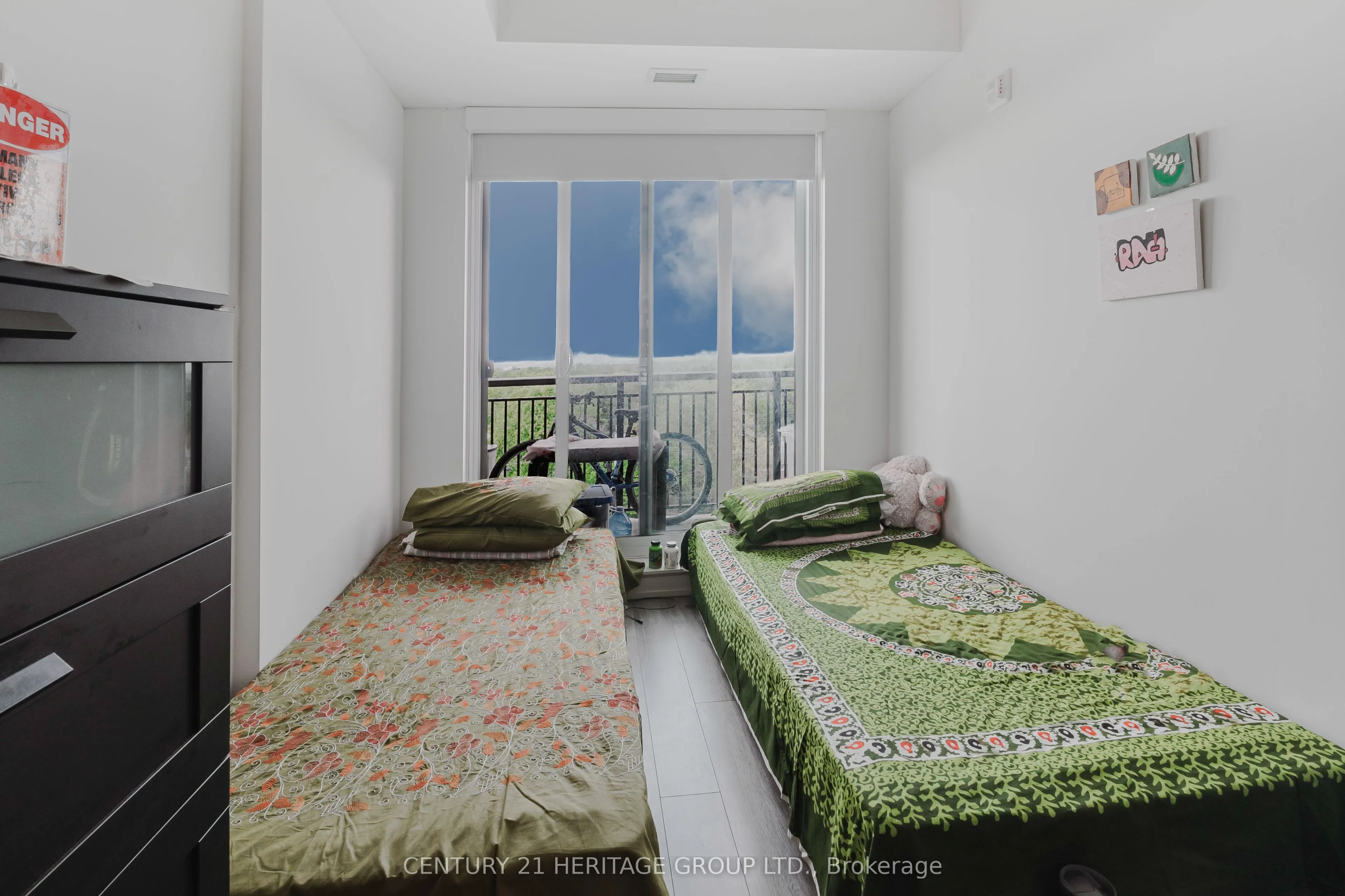 90 GLEN EVEREST Road, #912