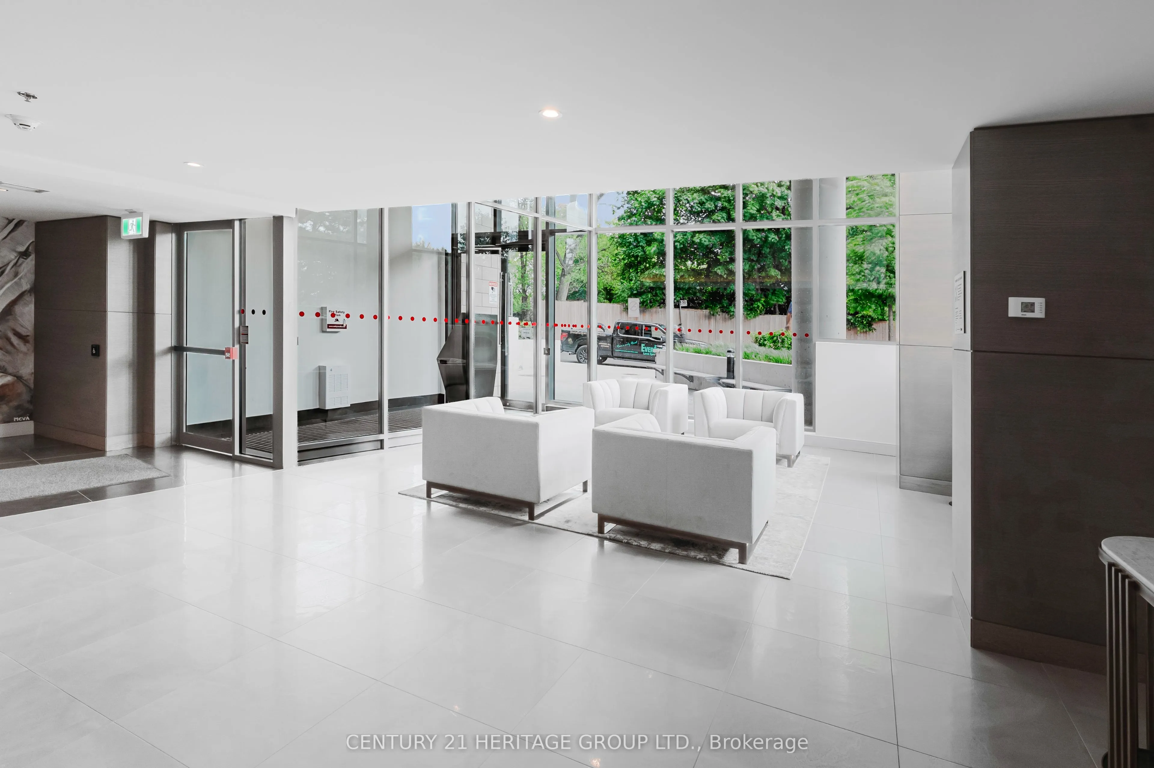 90 GLEN EVEREST Road, #912