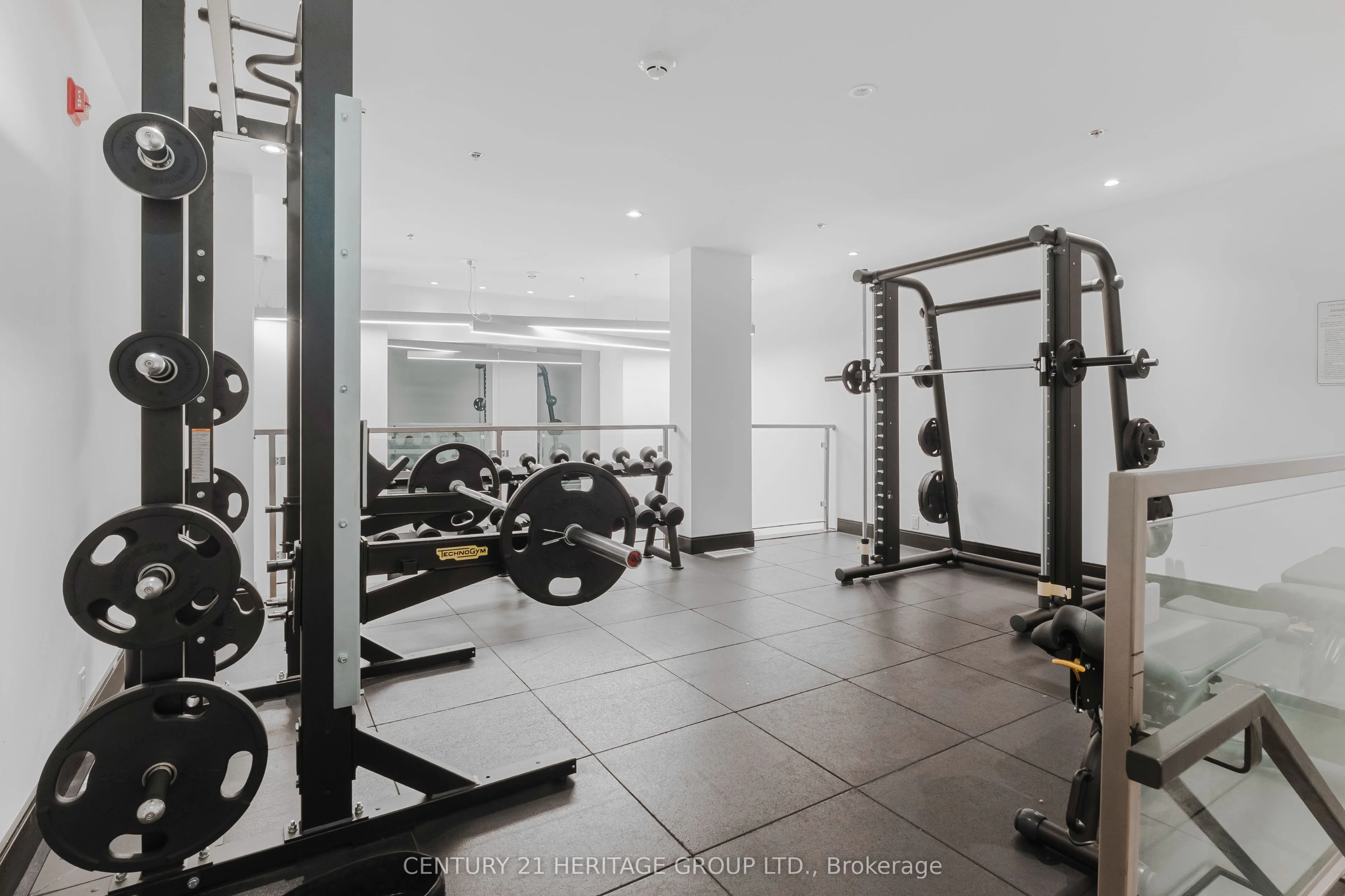 90 GLEN EVEREST Road, #912