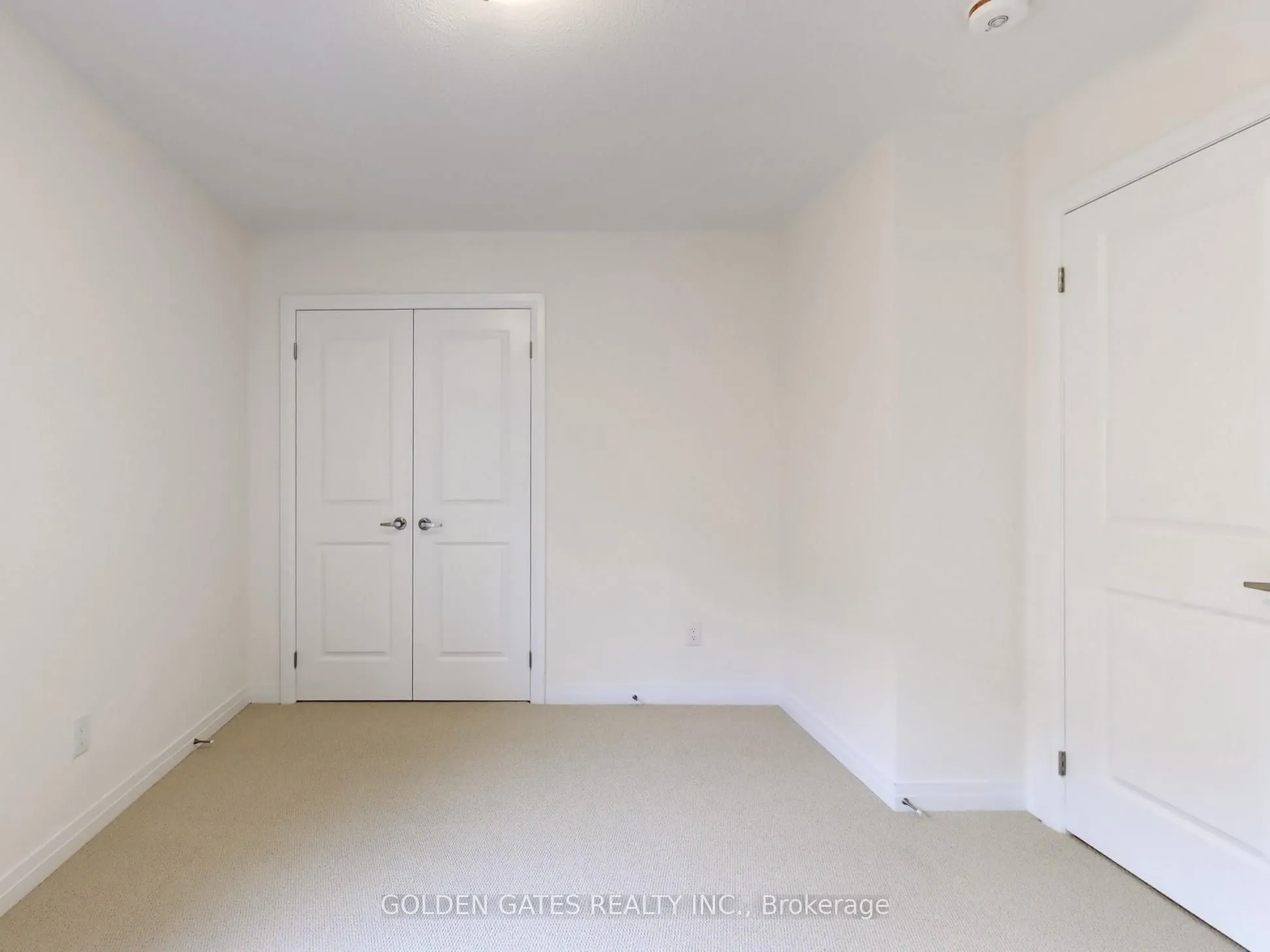 469 Balsam Street