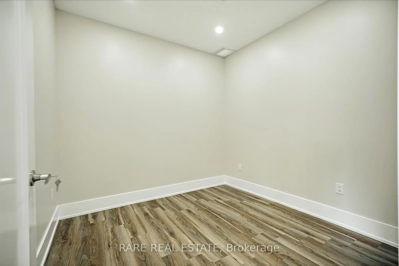 462 Taunton Road W, #25 - Office 2