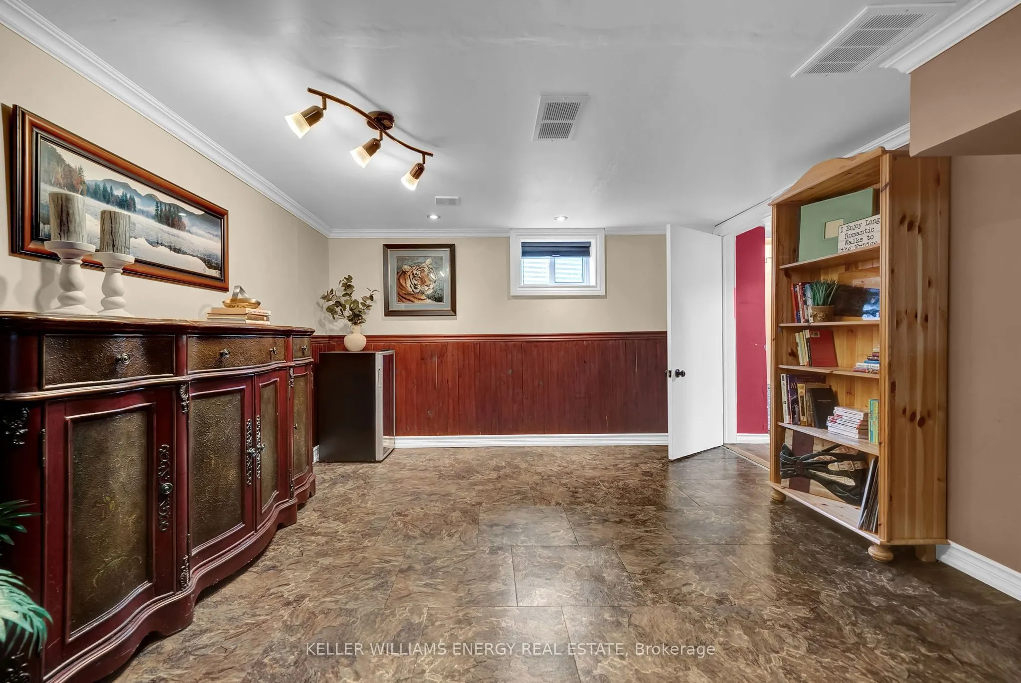 1725 Brownsville Road